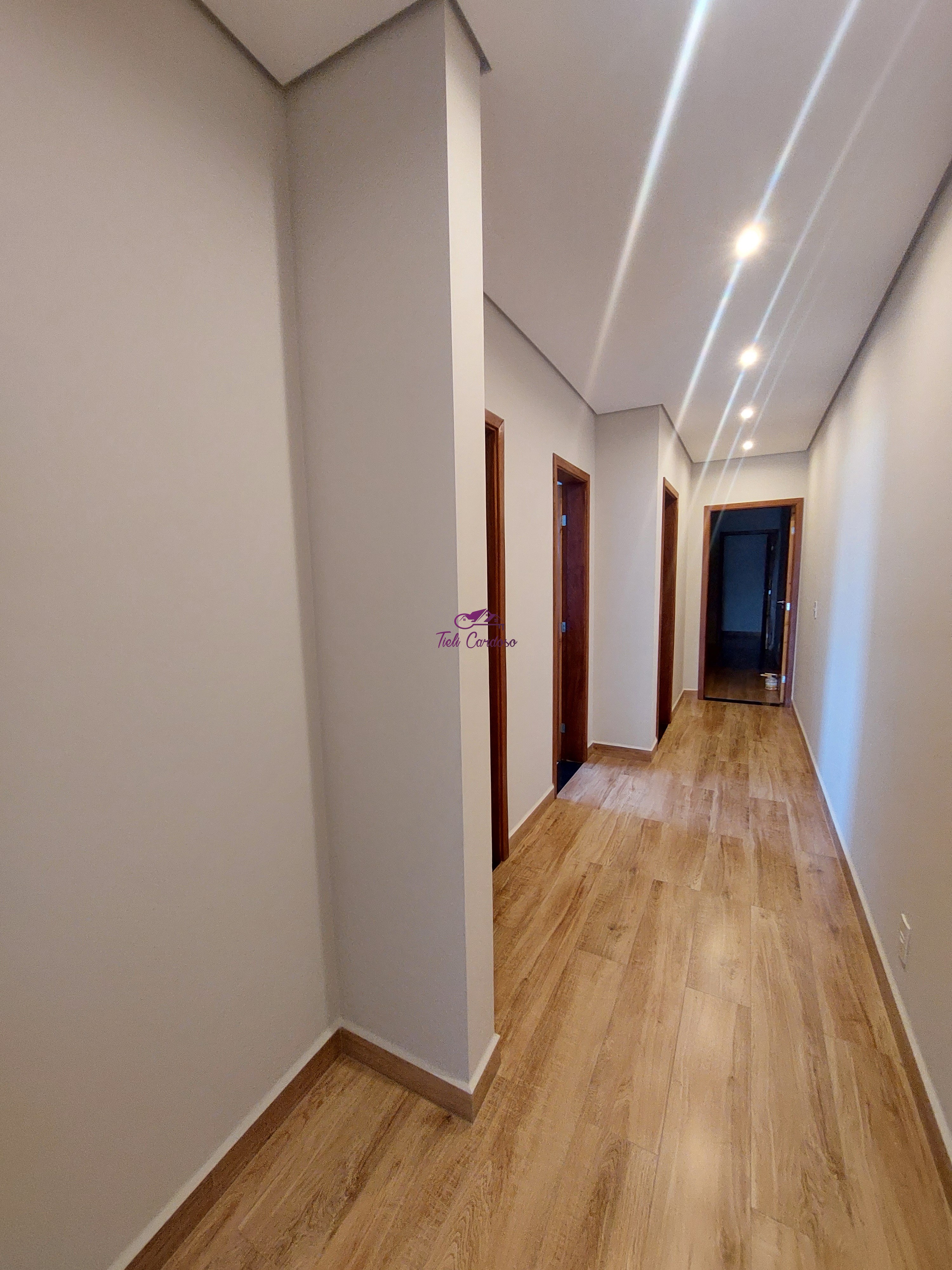 Casa à venda com 3 quartos, 304m² - Foto 13