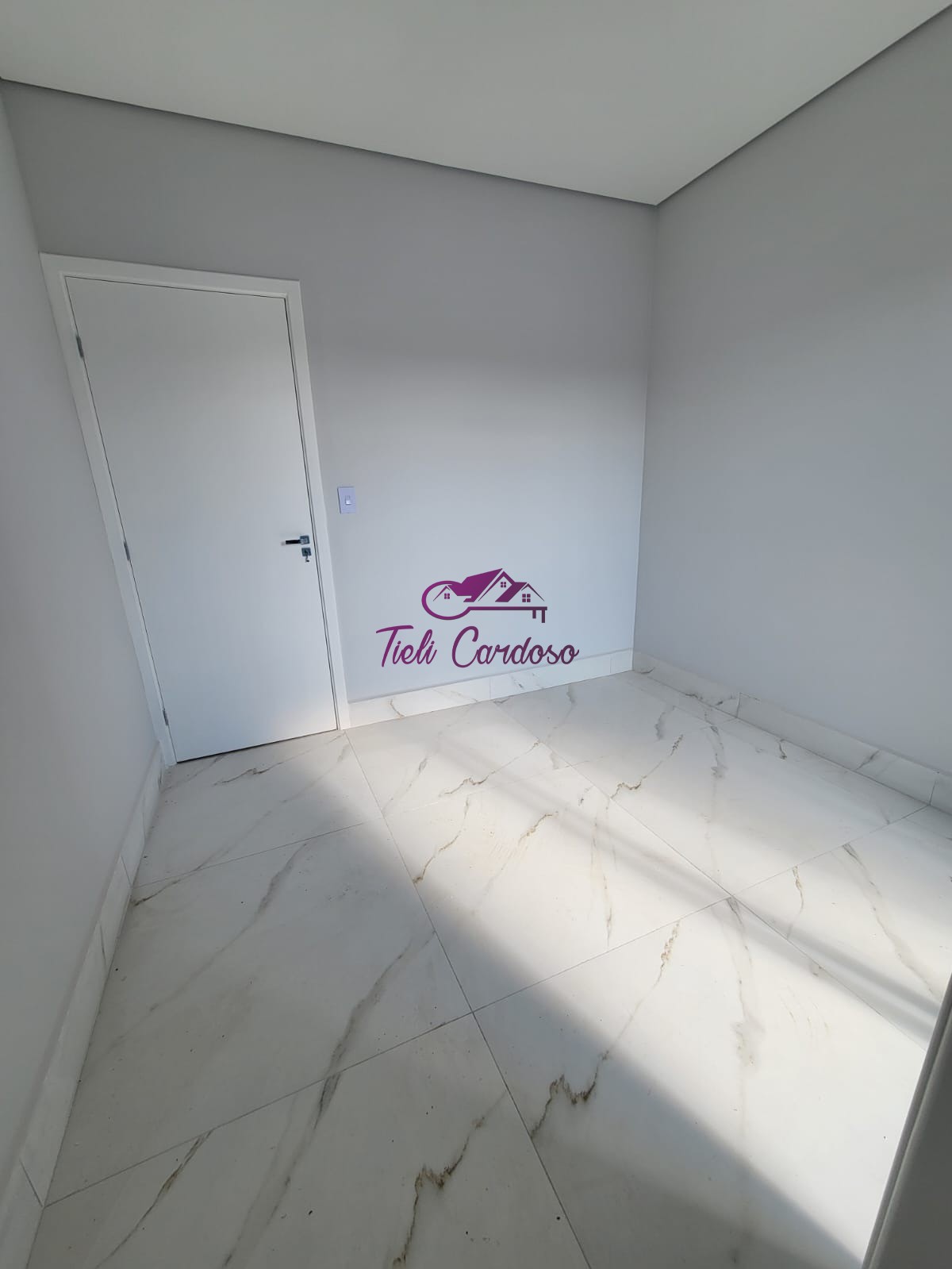 Casa à venda com 3 quartos, 200m² - Foto 39