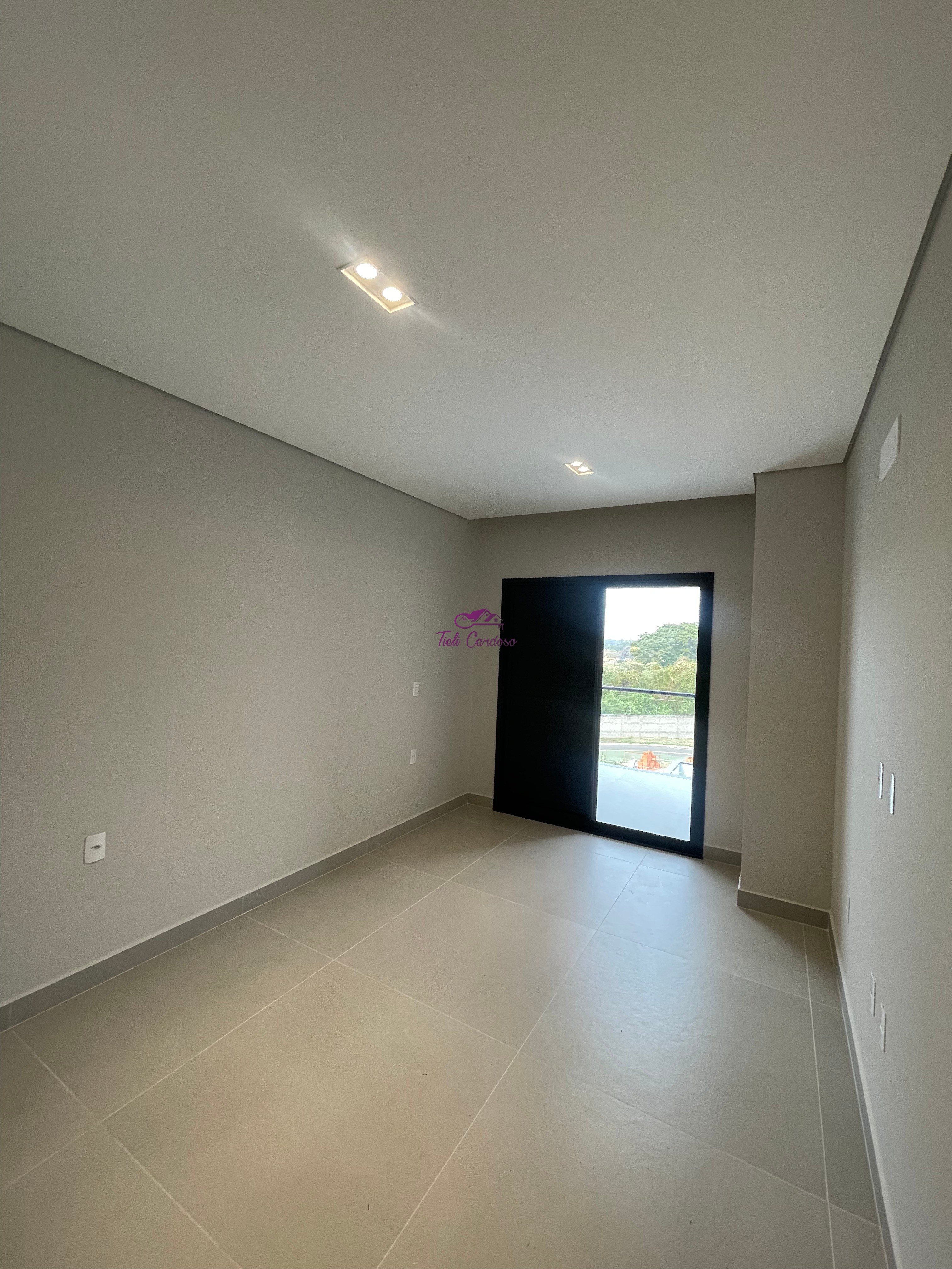 Casa à venda com 3 quartos, 306m² - Foto 34