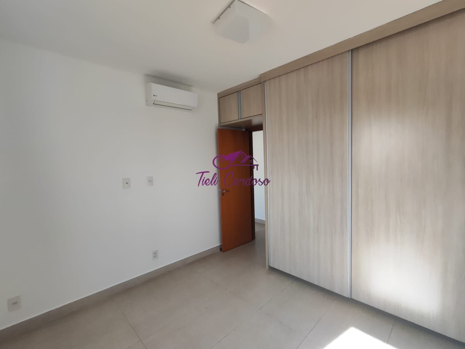 Apartamento para alugar com 3 quartos, 128m² - Foto 17