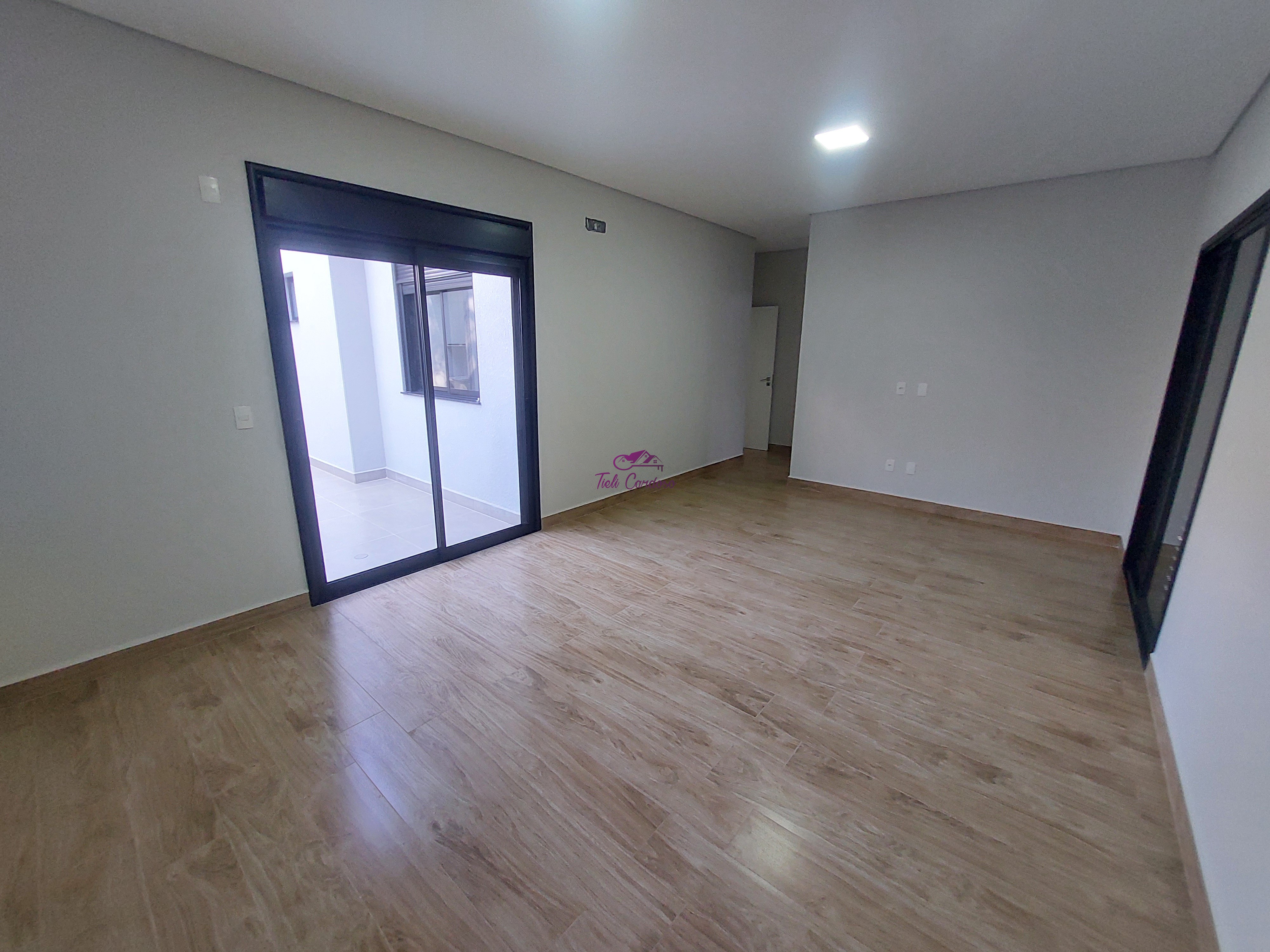 Casa à venda com 3 quartos, 208m² - Foto 18