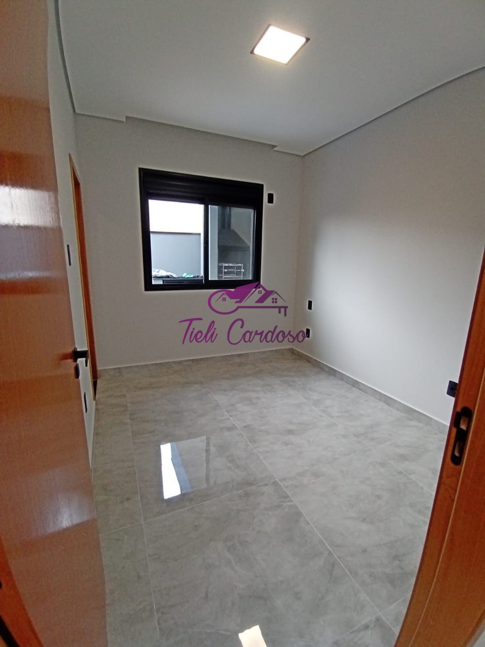 Casa à venda com 3 quartos, 216m² - Foto 17