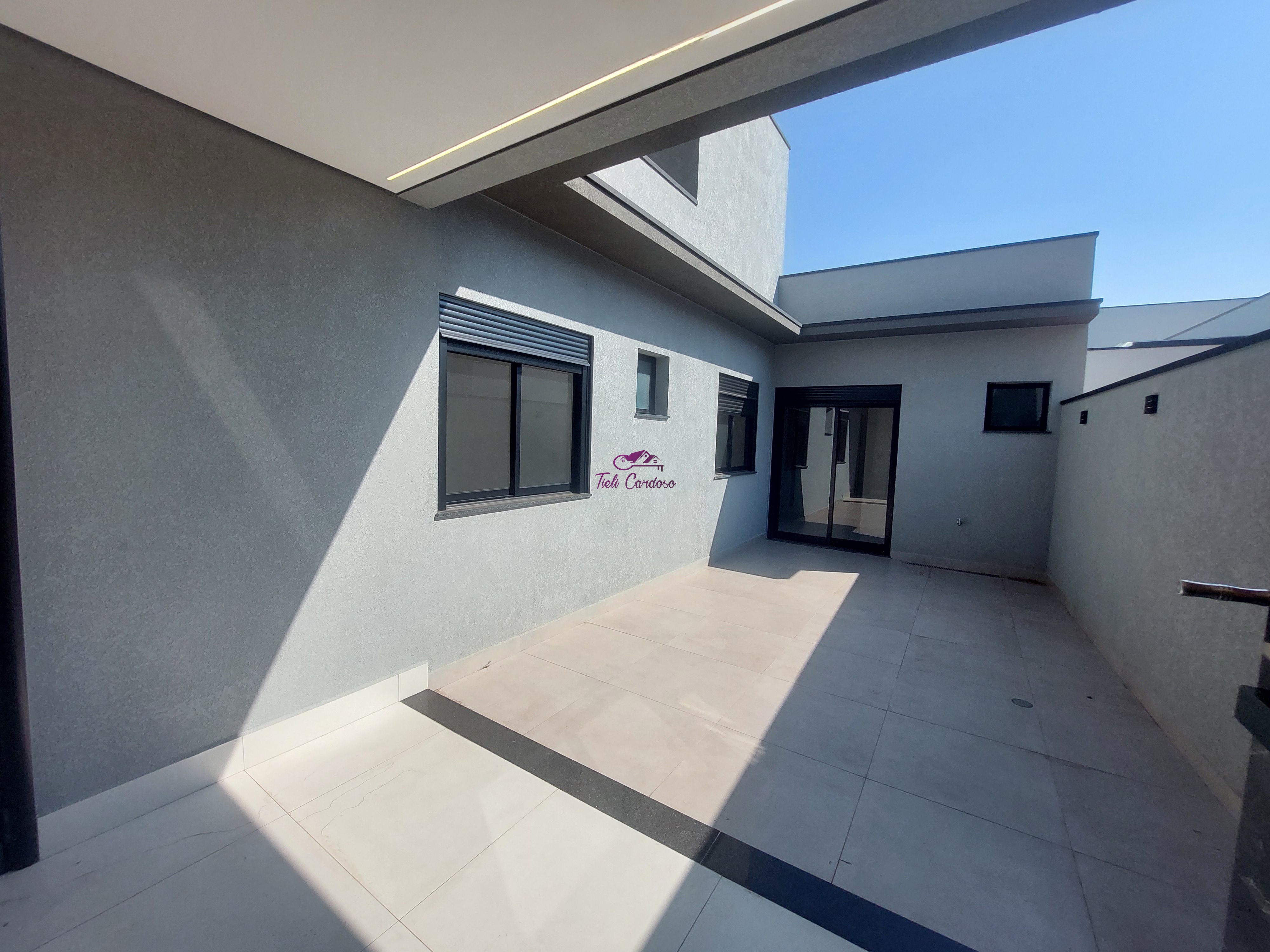 Casa à venda com 3 quartos, 170m² - Foto 10