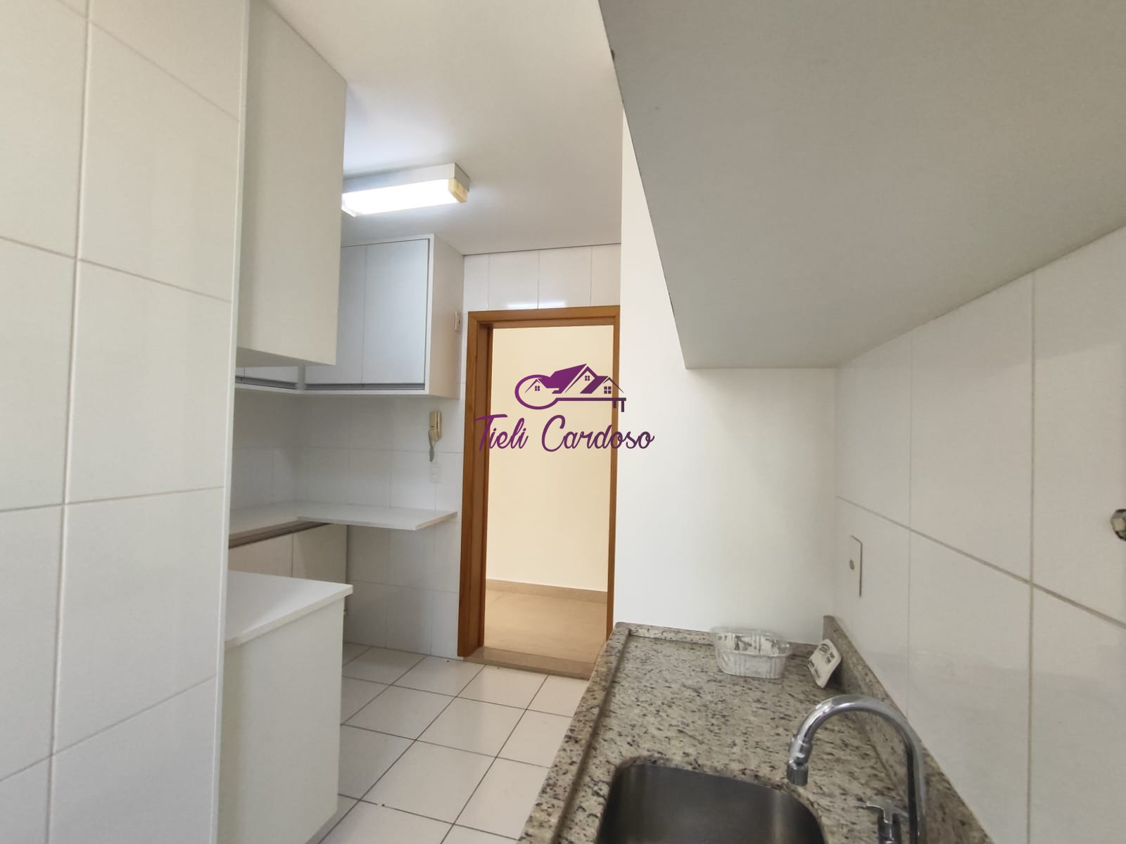 Apartamento para alugar com 3 quartos, 128m² - Foto 10