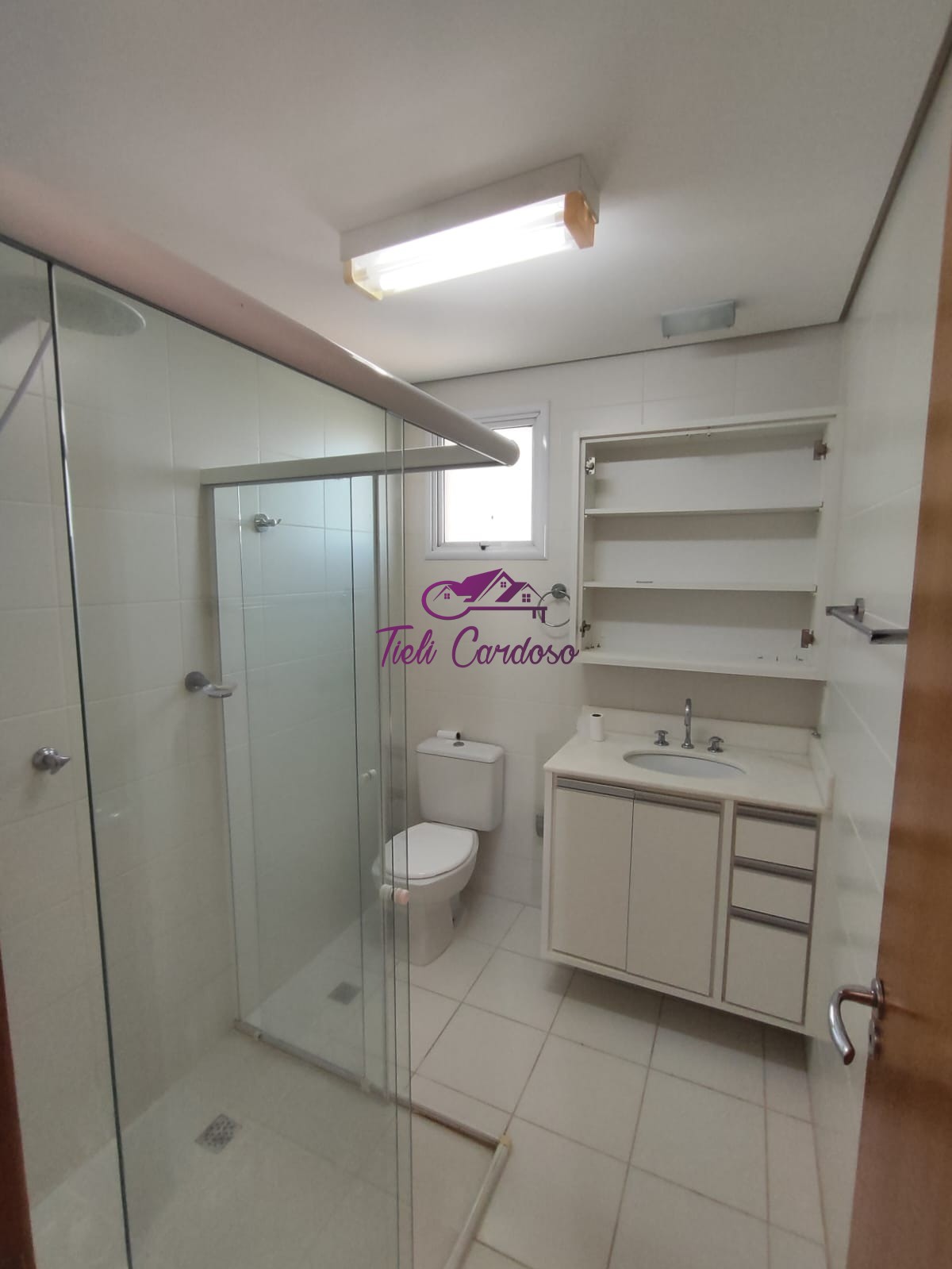 Apartamento para alugar com 3 quartos, 128m² - Foto 19