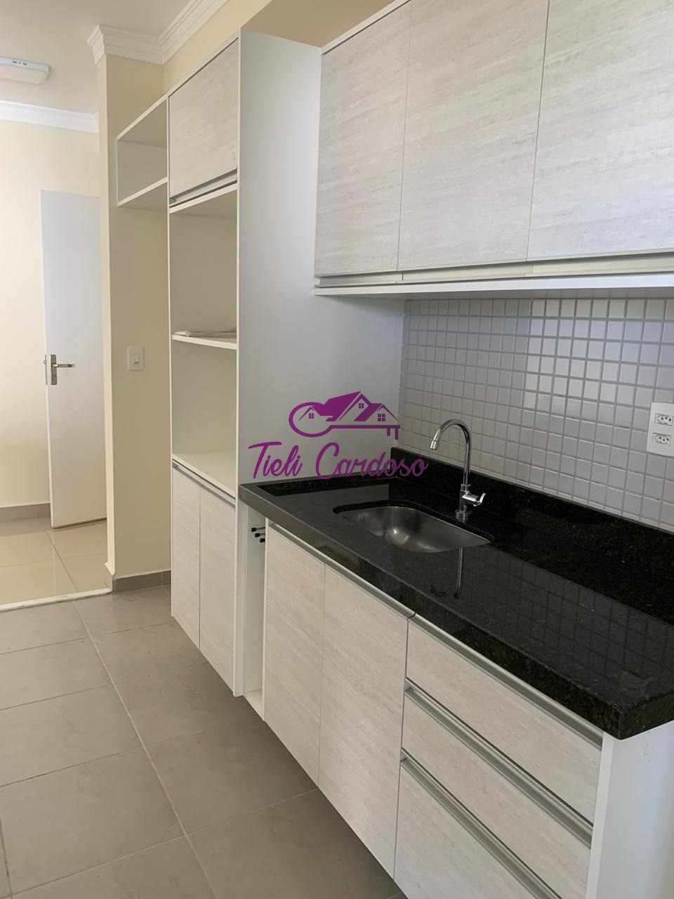 Apartamento para alugar com 3 quartos, 83m² - Foto 17