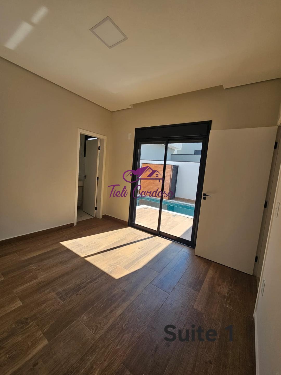 Casa à venda com 3 quartos, 300m² - Foto 9