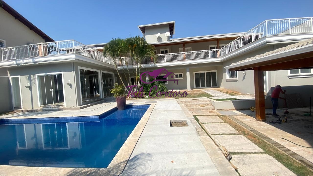 Casa à venda com 5 quartos, 550m² - Foto 1