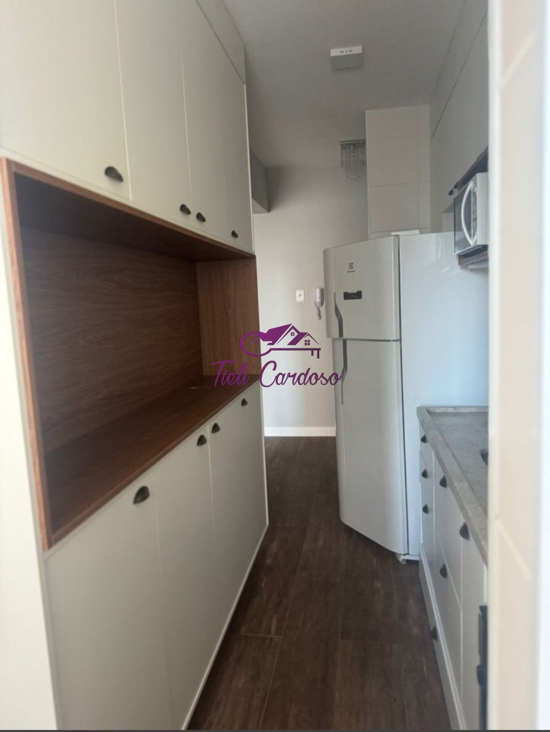 Apartamento para alugar com 2 quartos, 73m² - Foto 3