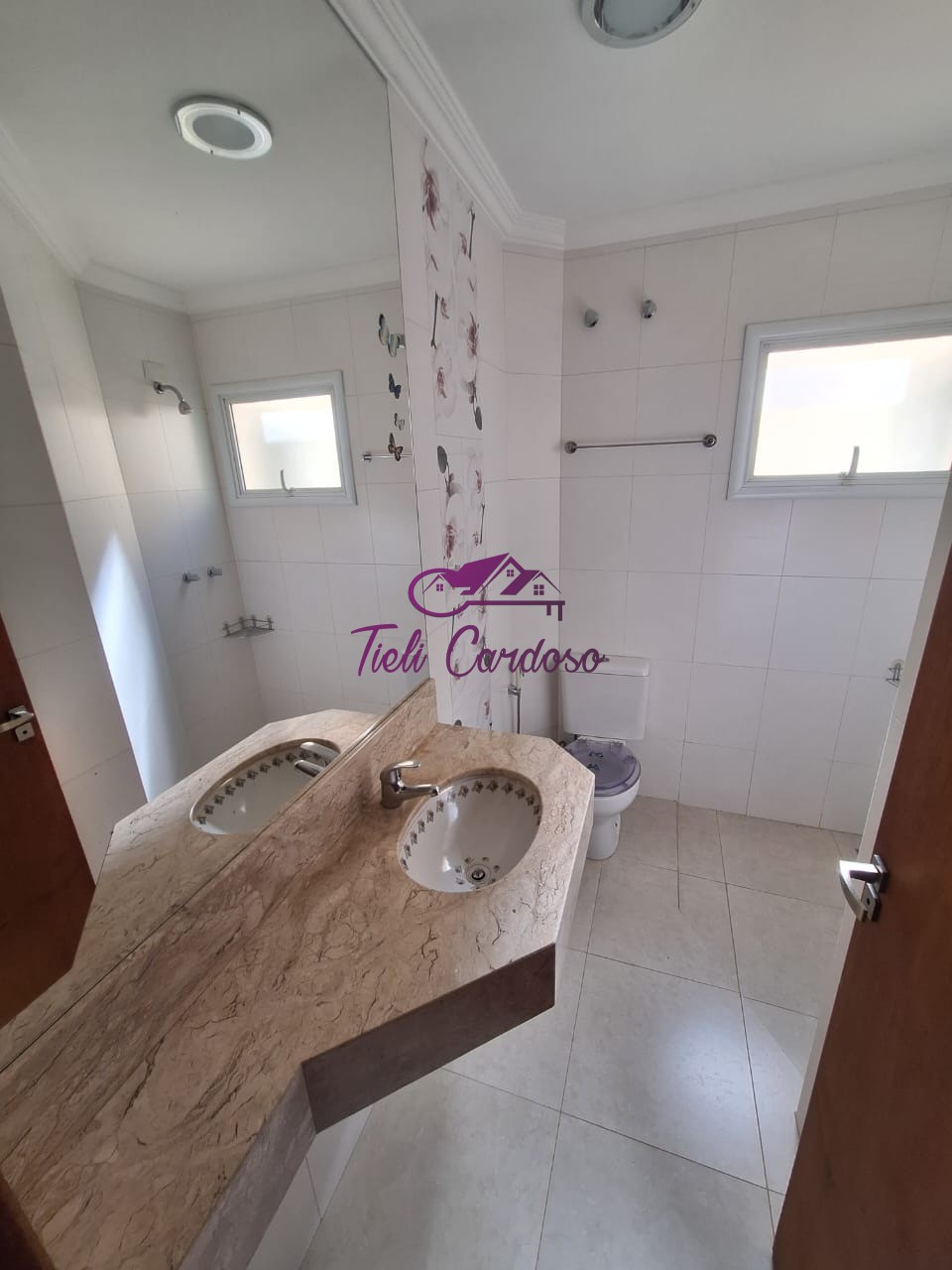 Casa à venda com 3 quartos, 409m² - Foto 9