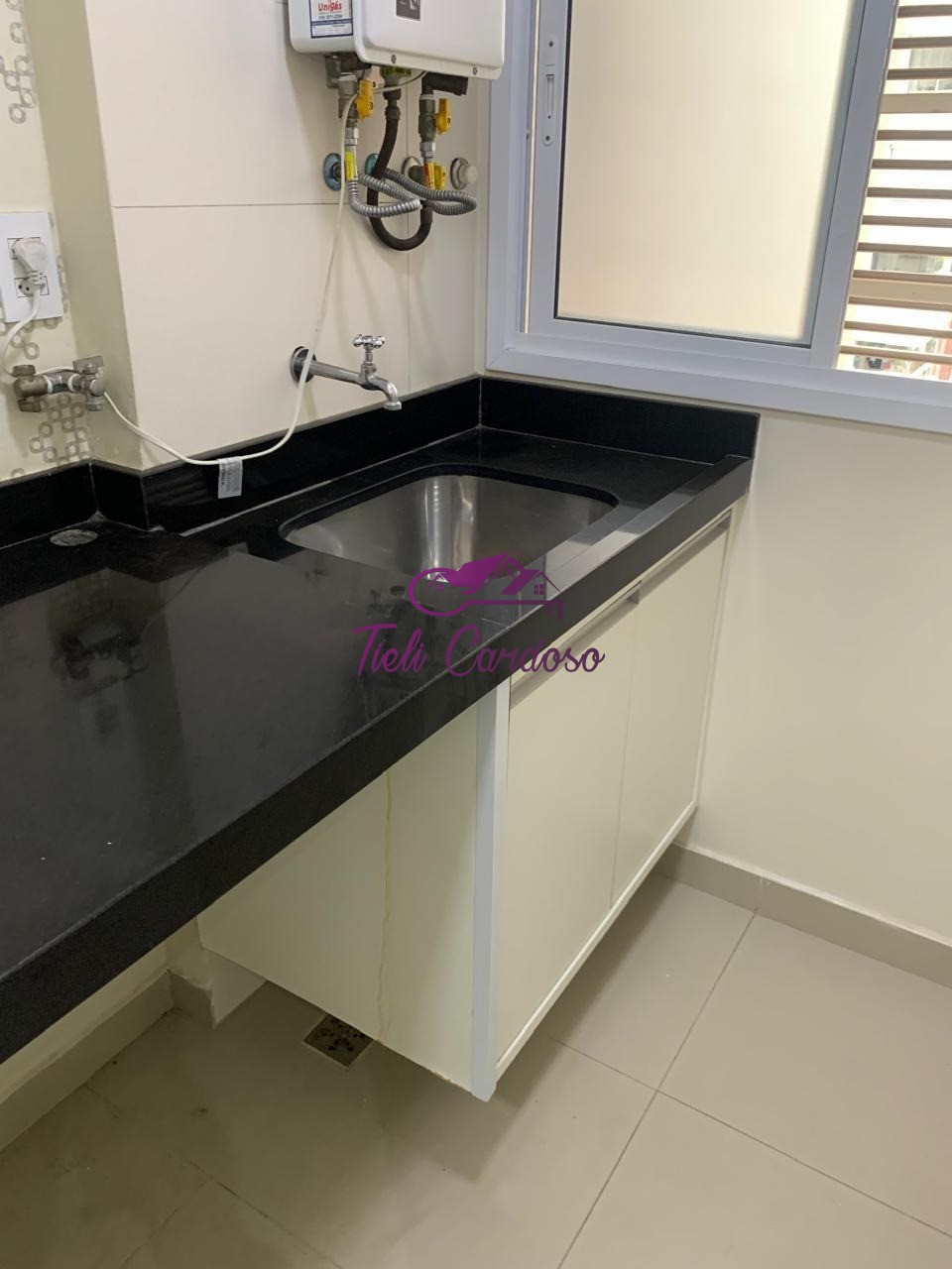 Apartamento para alugar com 3 quartos, 96m² - Foto 17