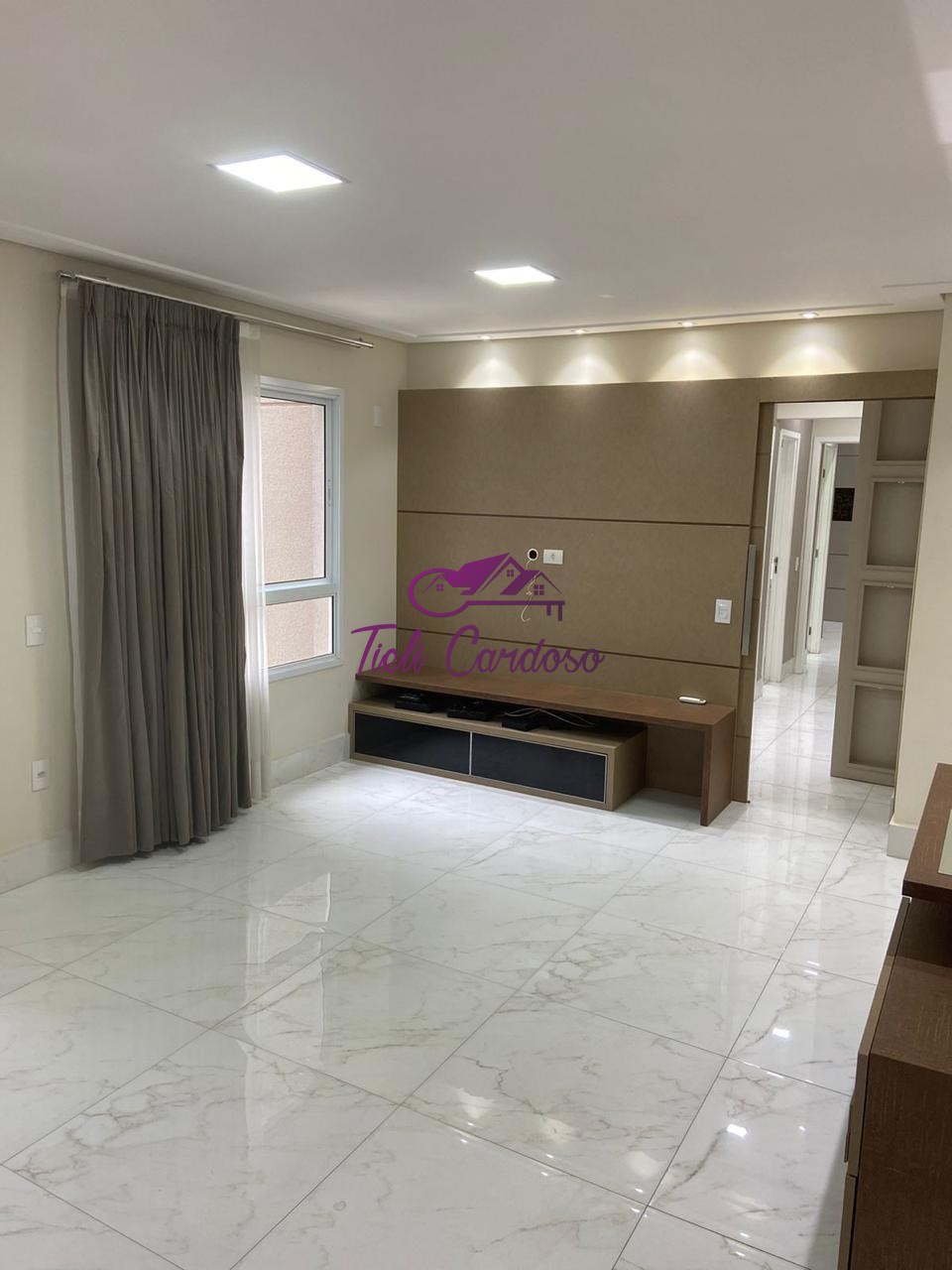 Apartamento para alugar com 3 quartos, 96m² - Foto 1