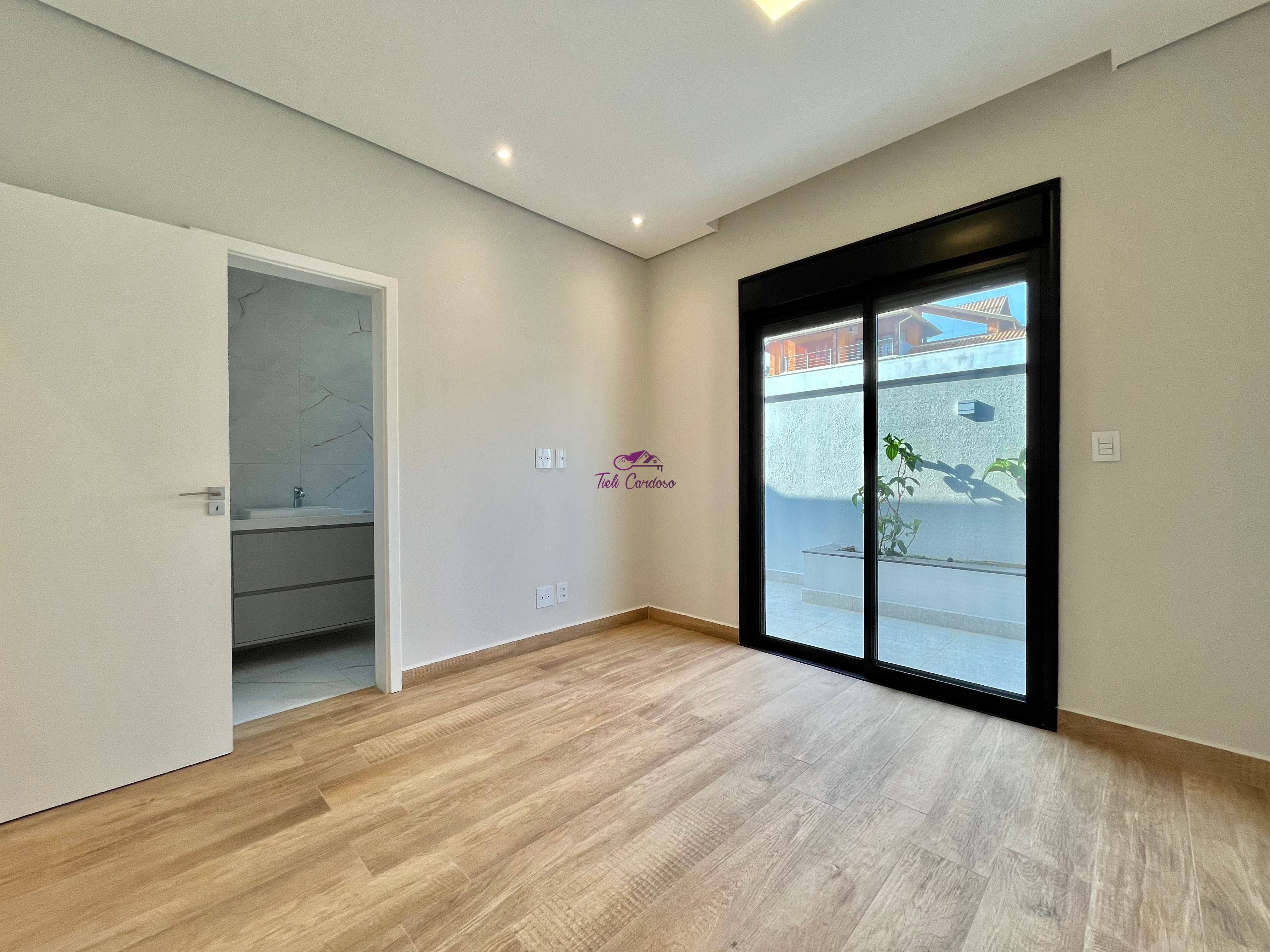 Casa à venda com 4 quartos, 490m² - Foto 11