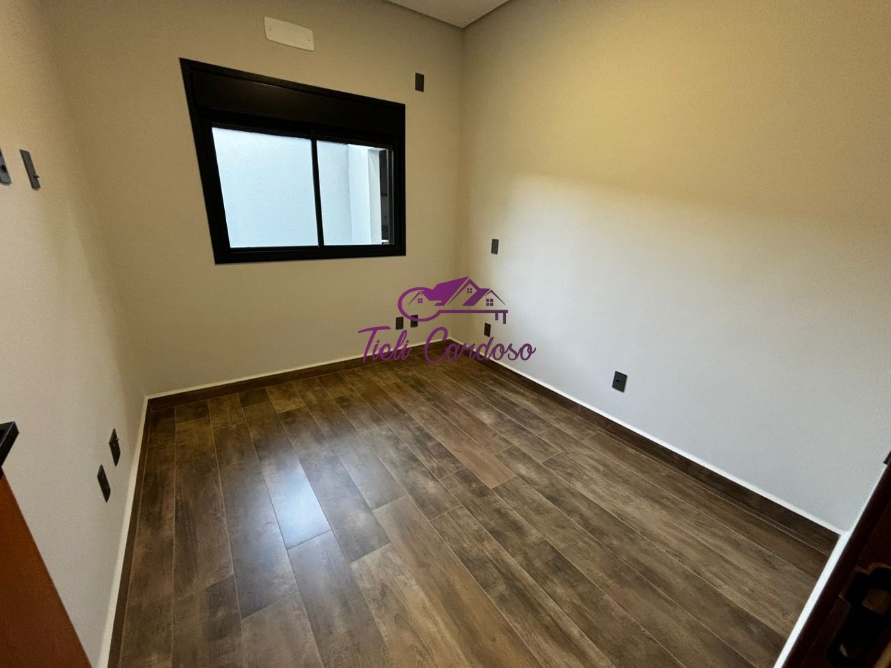 Casa à venda com 3 quartos, 200m² - Foto 18