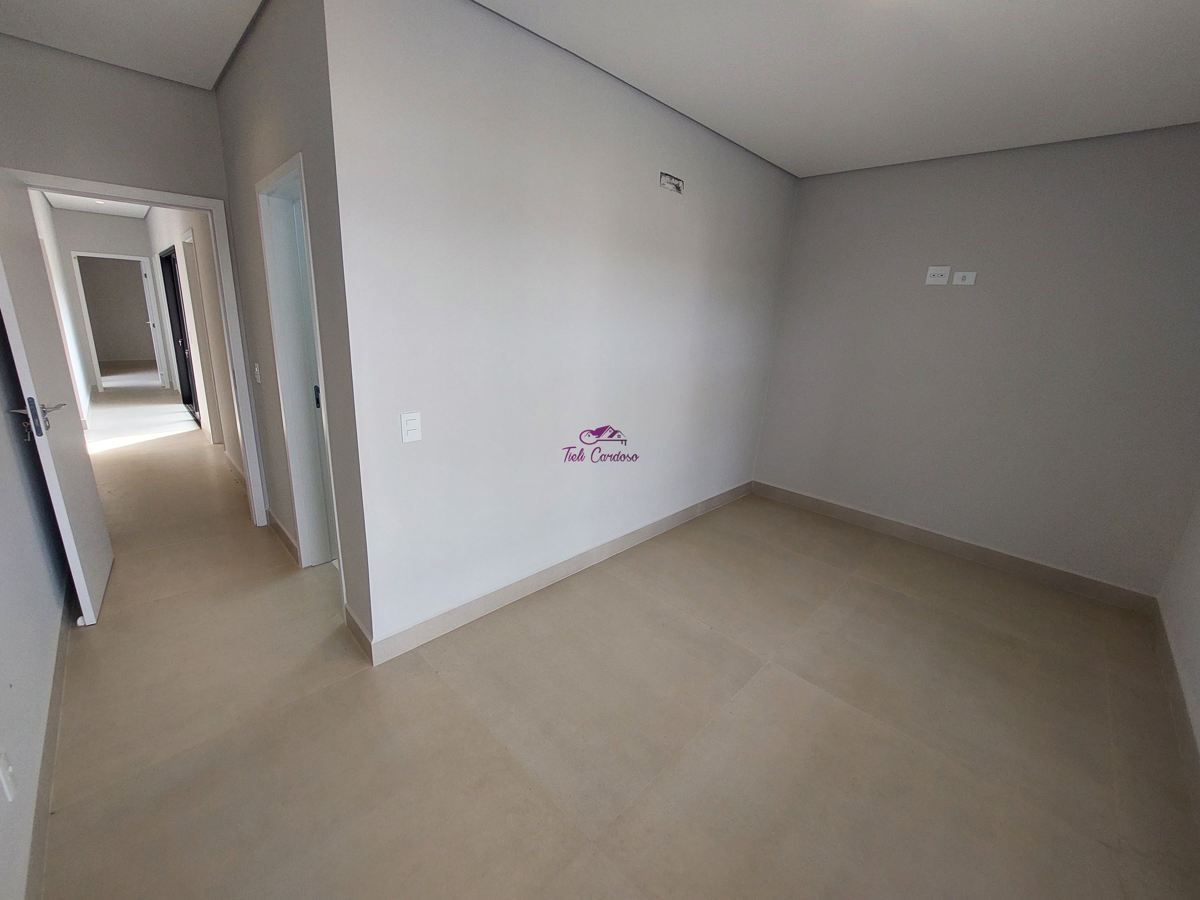 Casa à venda com 3 quartos, 218m² - Foto 13