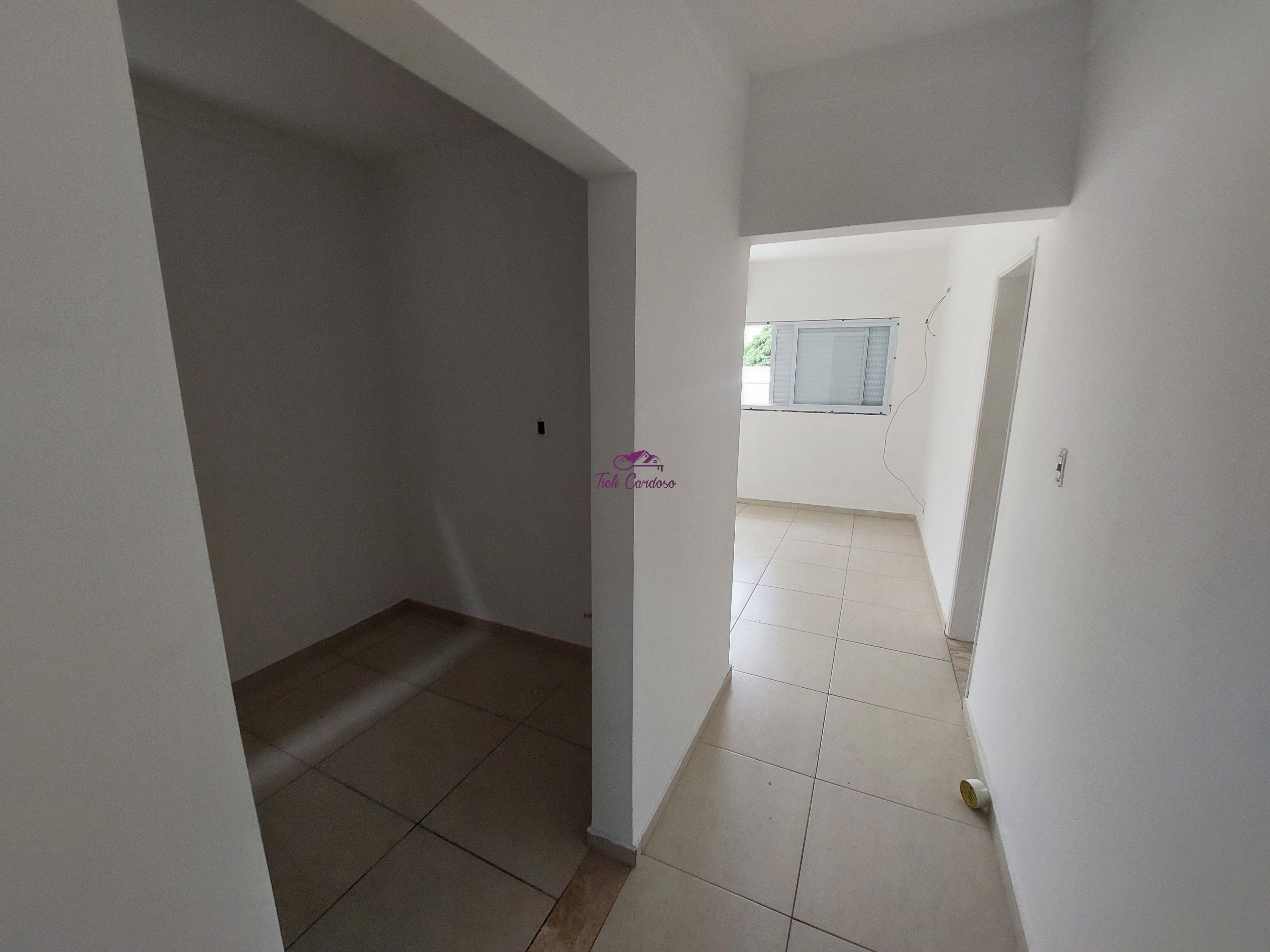 Casa à venda com 3 quartos, 236m² - Foto 8