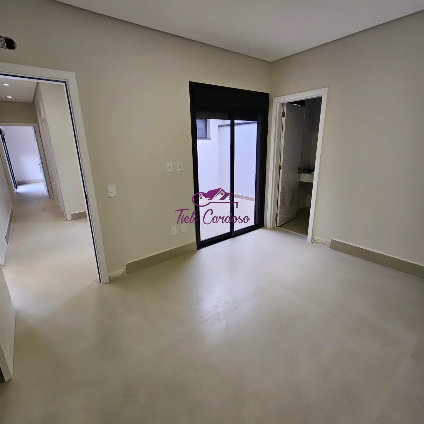 Casa à venda com 3 quartos, 300m² - Foto 6