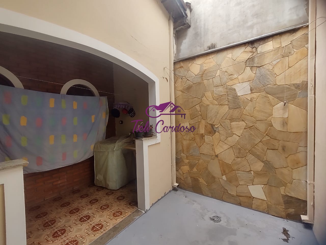 Casa à venda com 3 quartos, 250m² - Foto 14