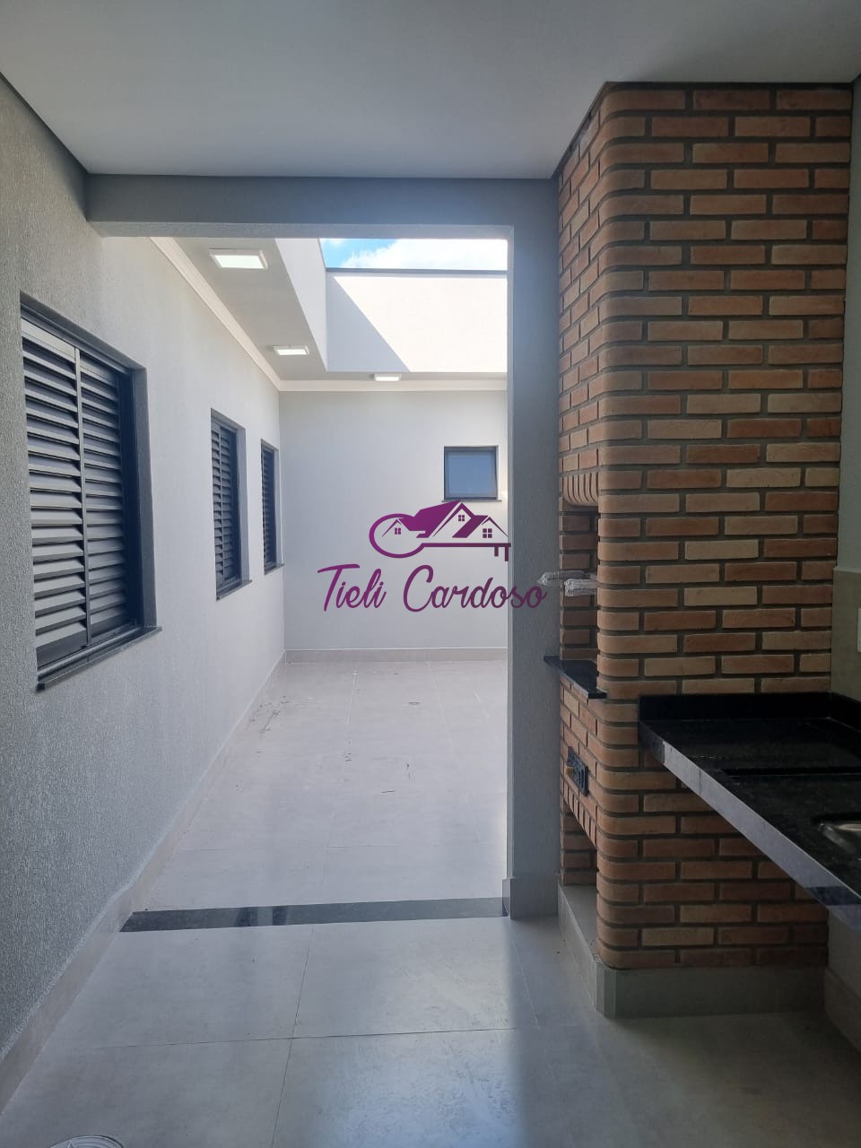 Casa à venda com 3 quartos, 150m² - Foto 13