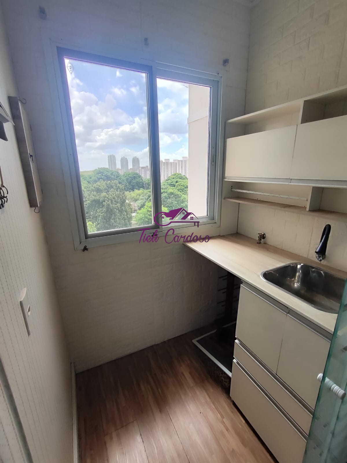 Apartamento para alugar com 3 quartos, 81m² - Foto 12