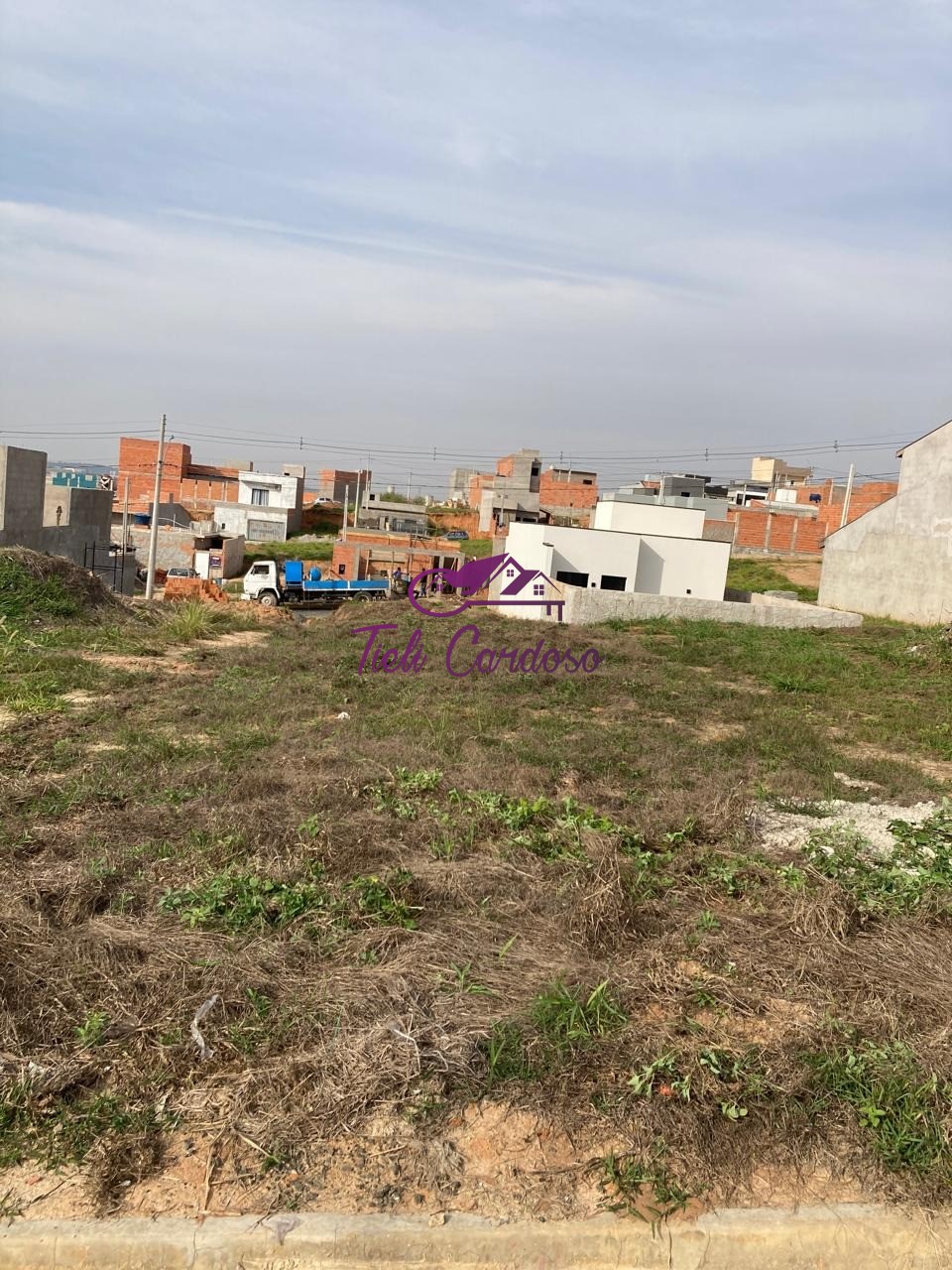 Terreno à venda com 2 quartos, 150m² - Foto 3