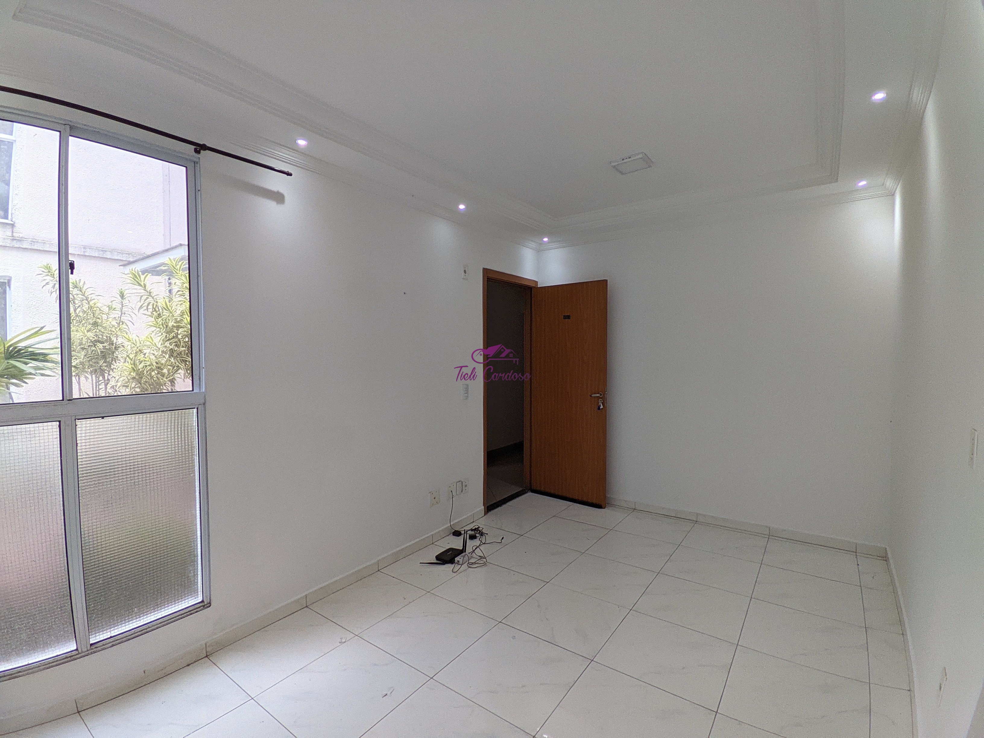 Apartamento à venda e aluguel com 2 quartos, 44m² - Foto 2