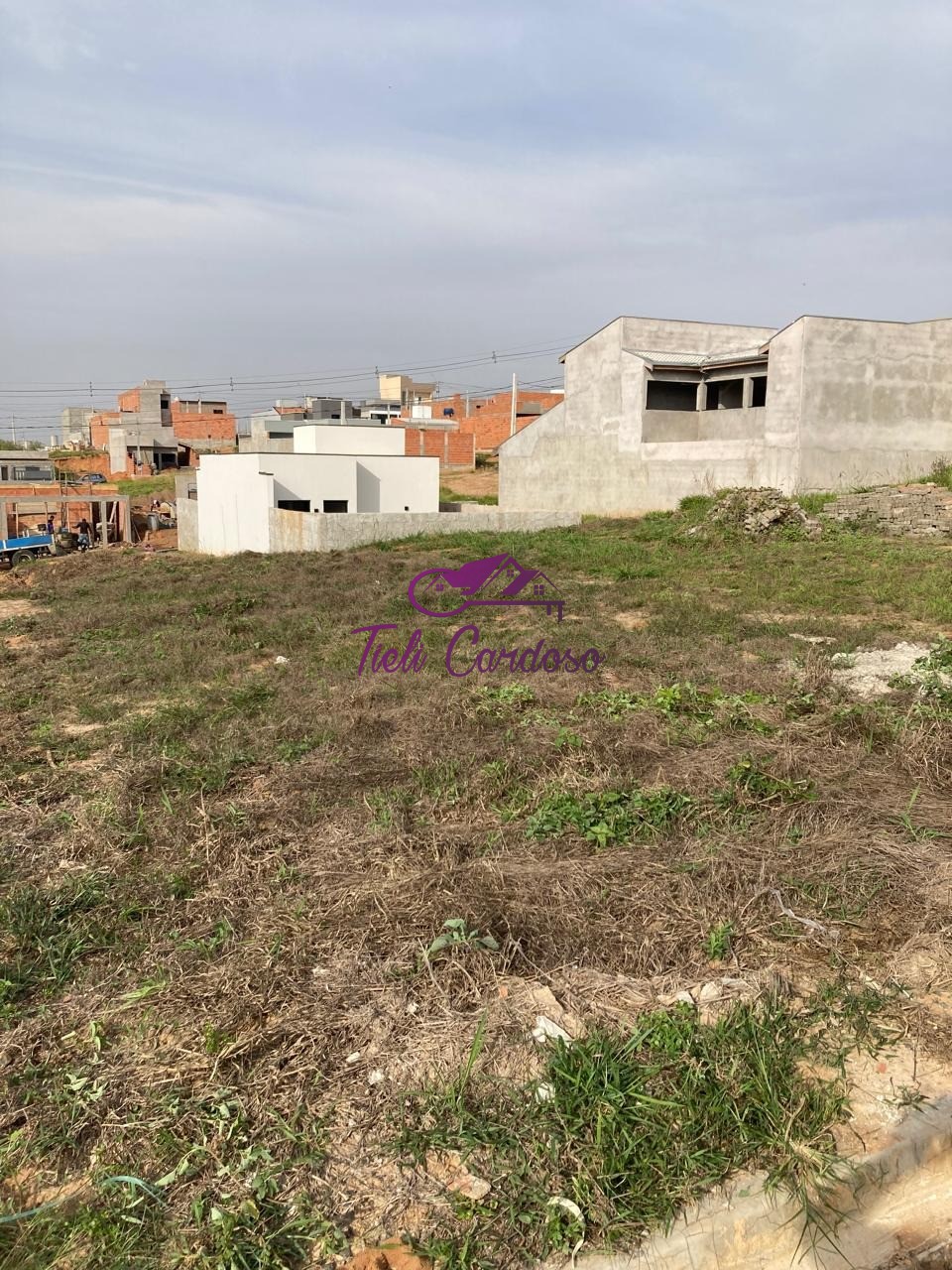 Terreno à venda com 2 quartos, 150m² - Foto 4