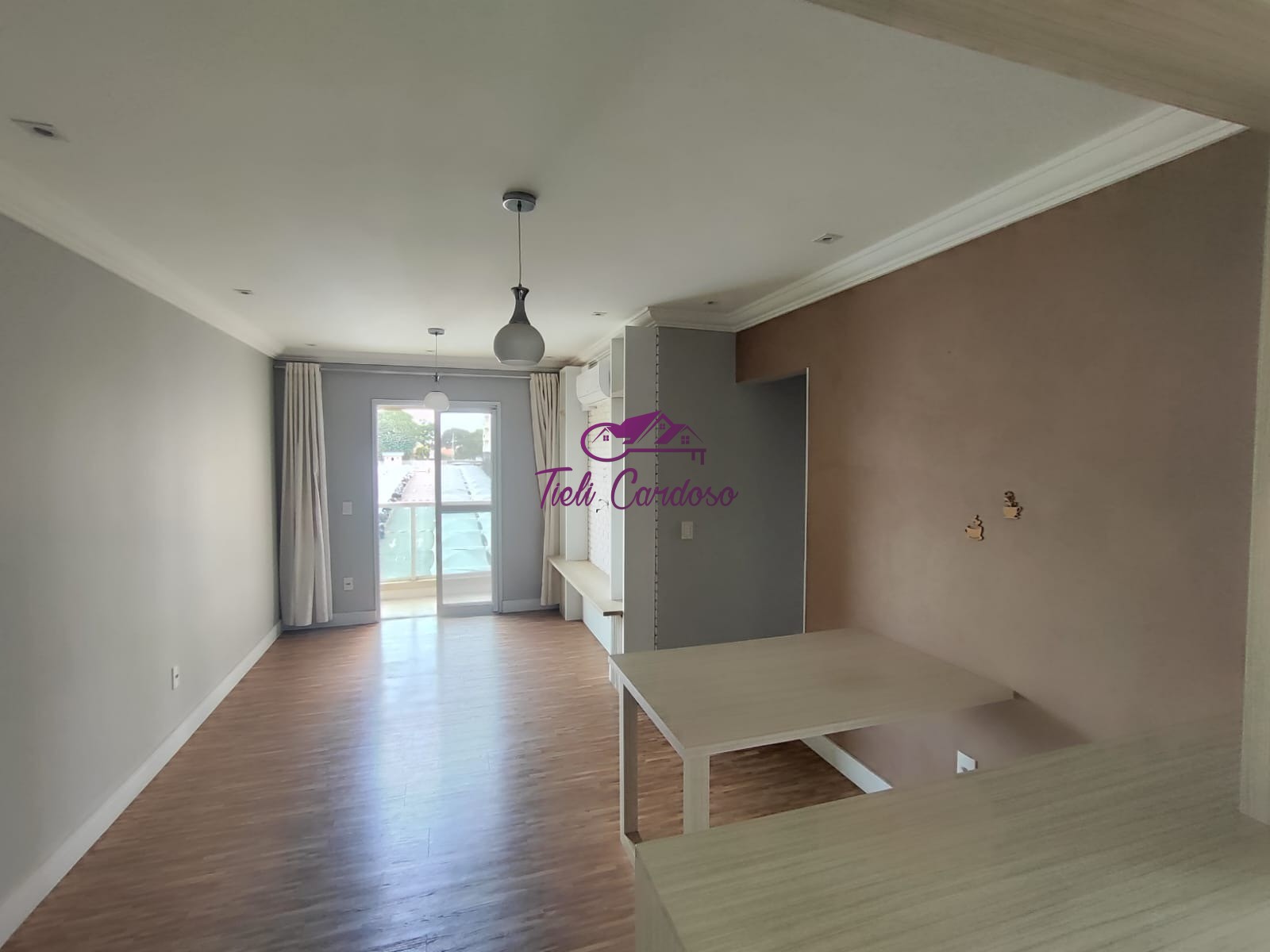 Apartamento para alugar com 3 quartos, 81m² - Foto 11