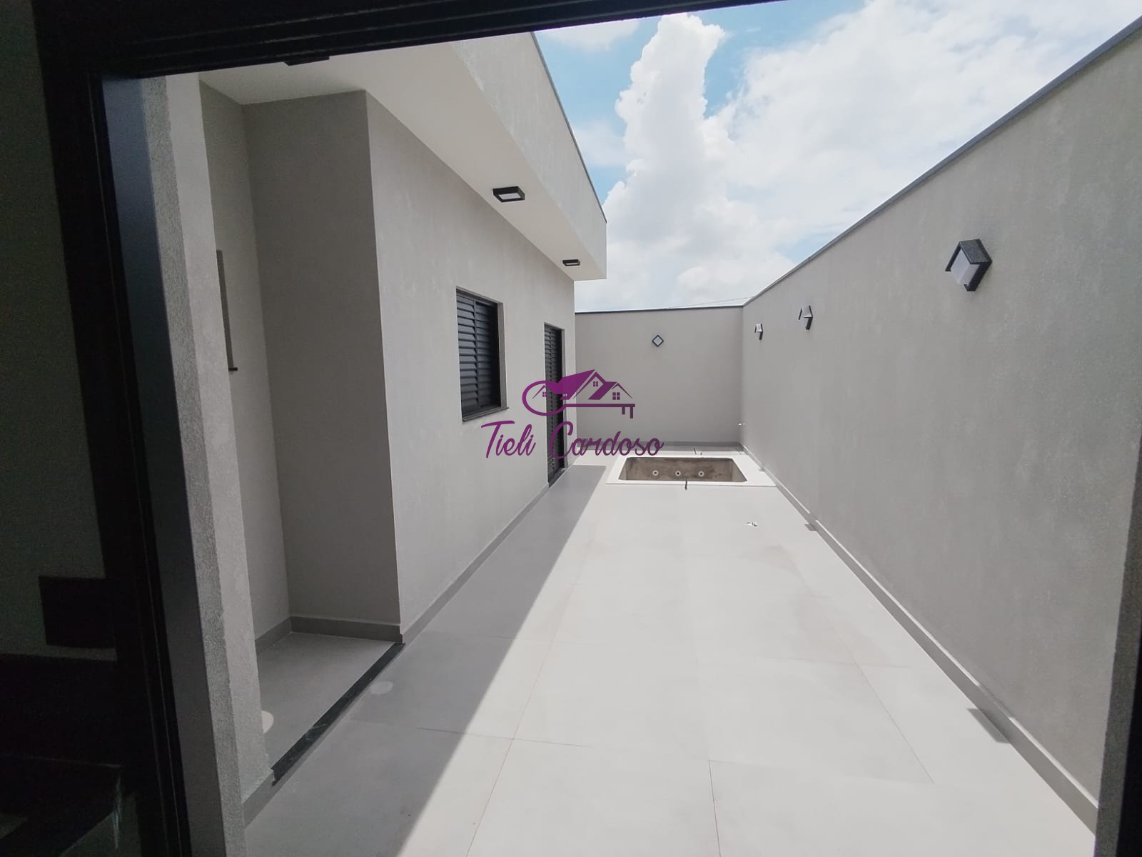 Casa à venda com 3 quartos, 150m² - Foto 12