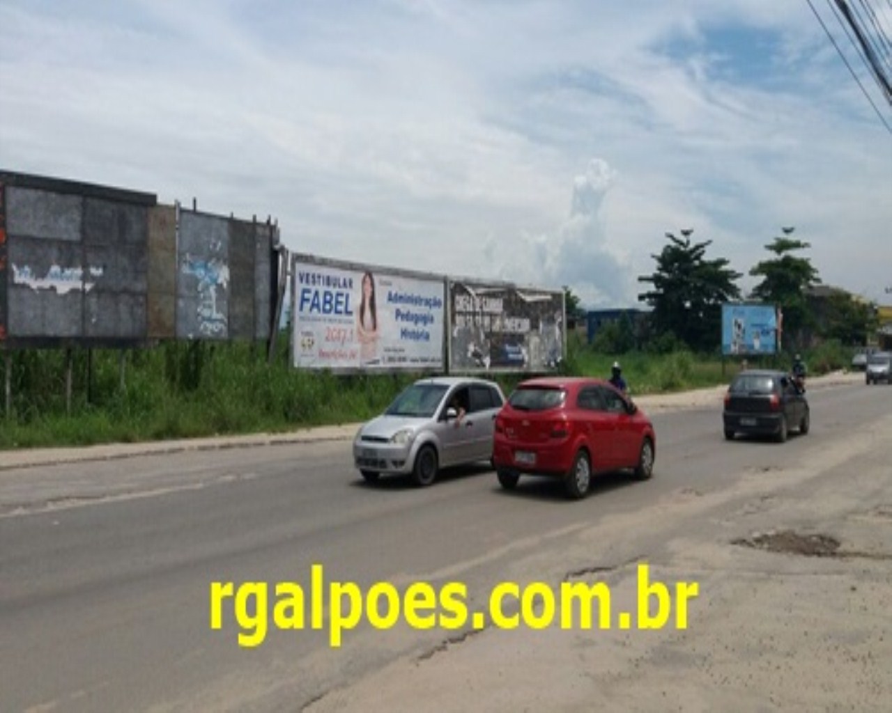 Loteamento e Condomínio - Foto 1