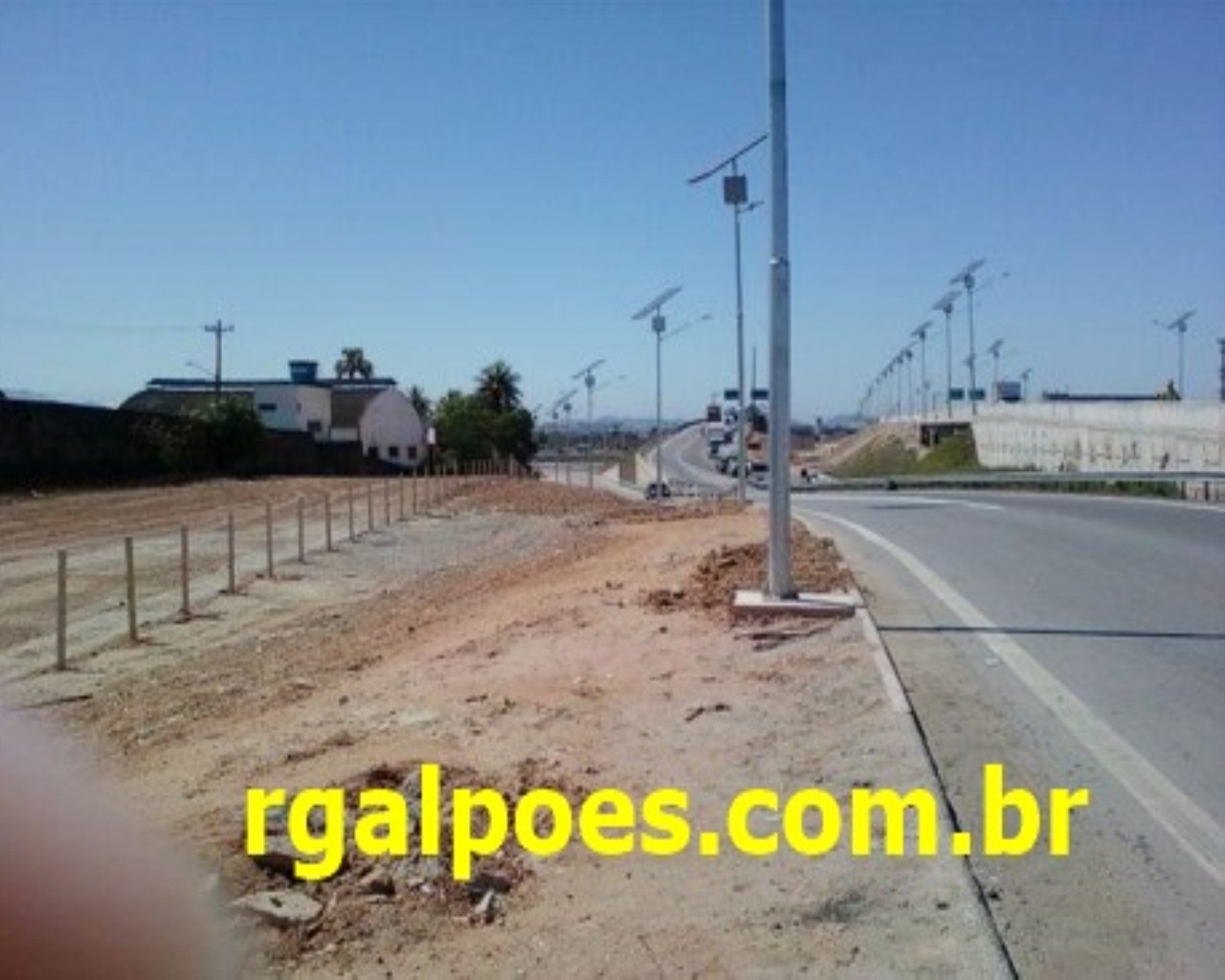 Loteamento e Condomínio - Foto 1