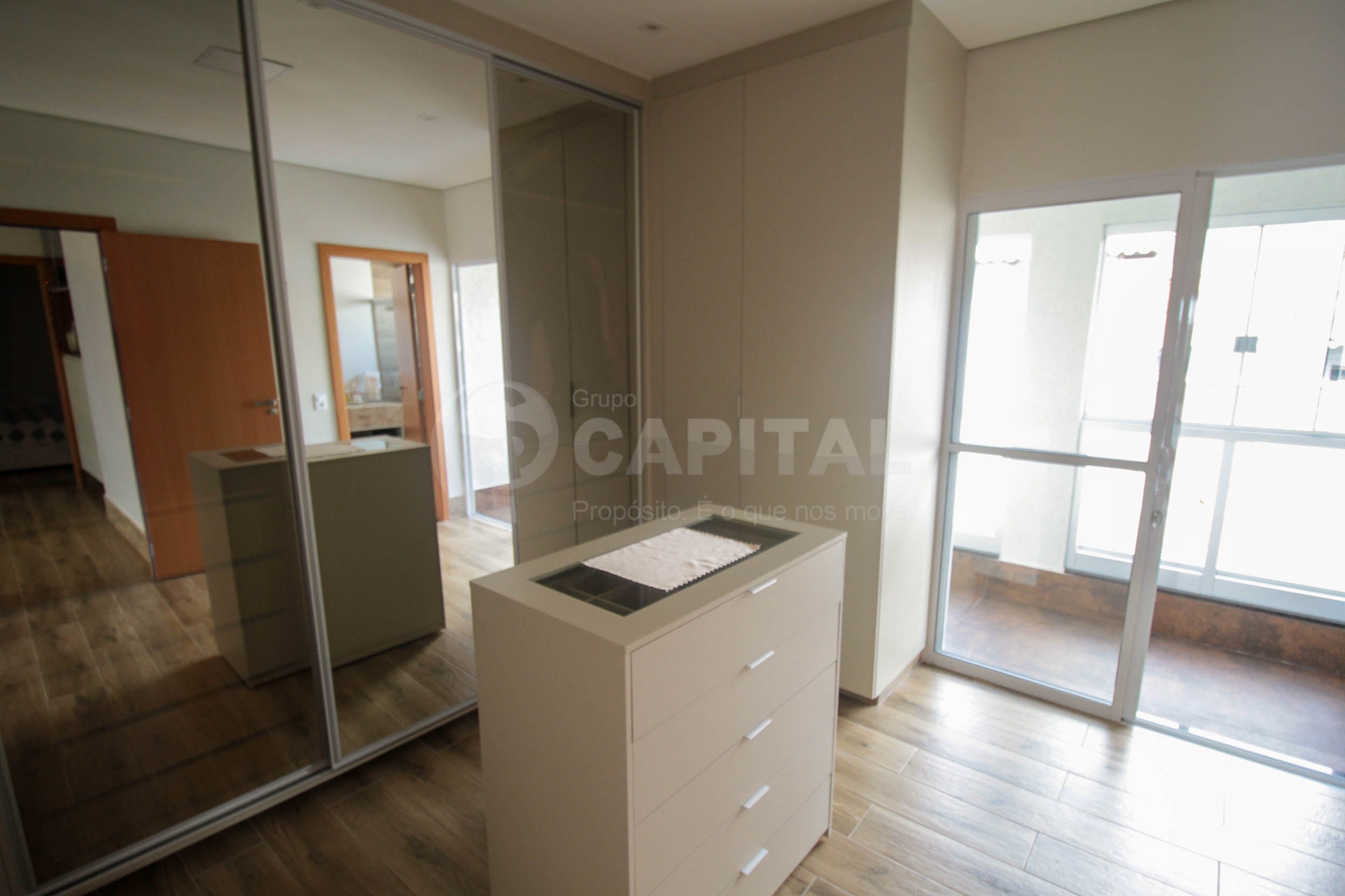 Casa à venda com 4 quartos, 576m² - Foto 27