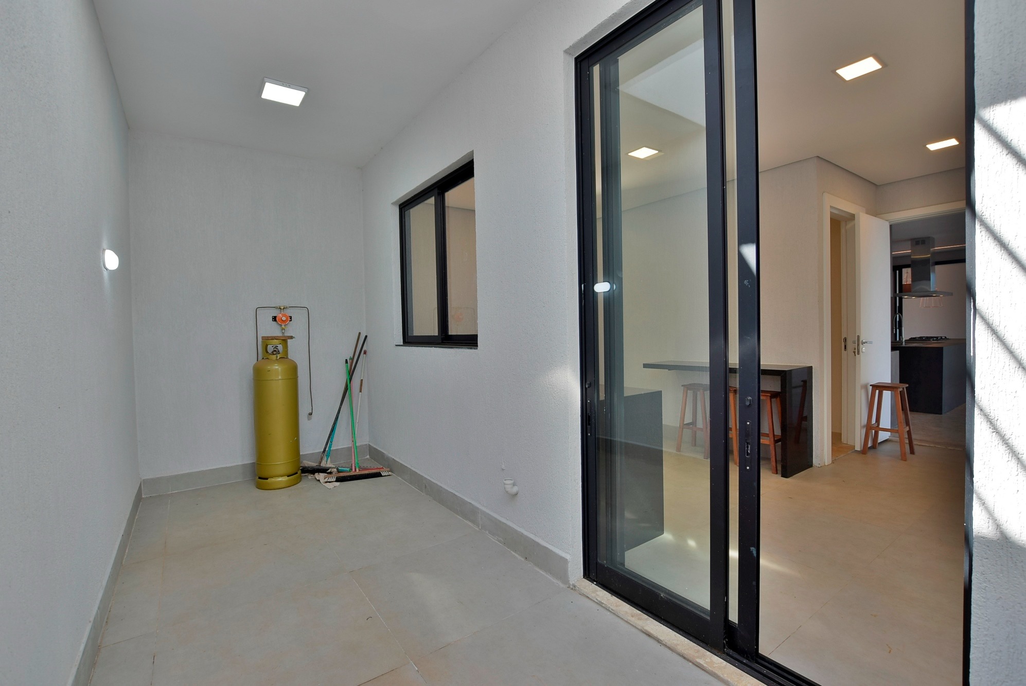 Casa à venda com 4 quartos, 1200m² - Foto 46