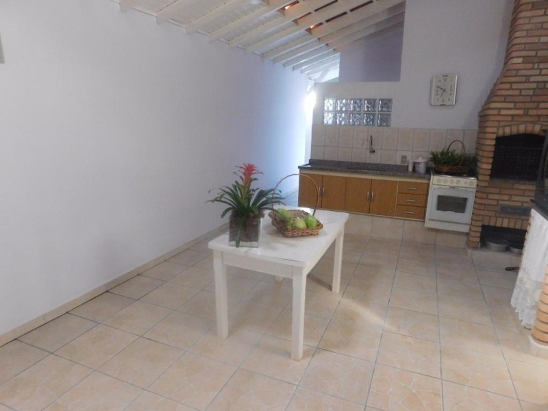 Casa à venda com 3 quartos, 250m² - Foto 31