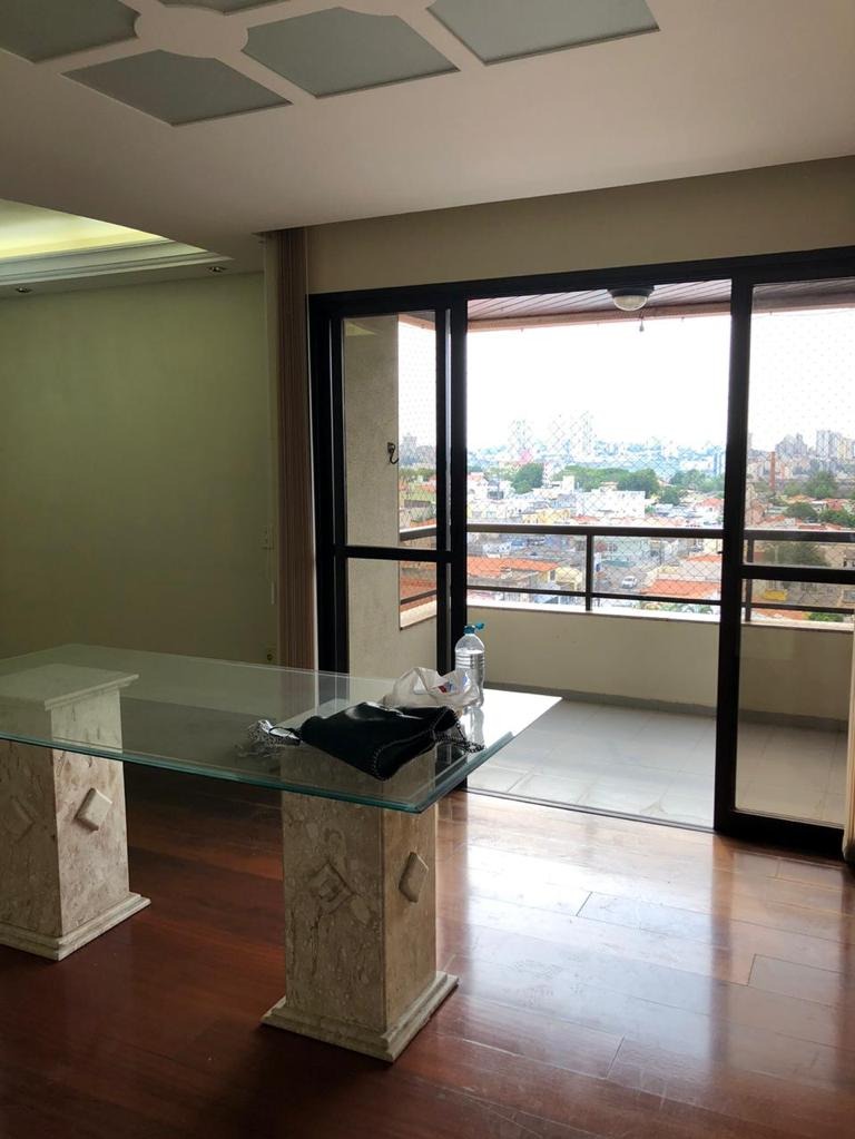 Apartamento à venda com 3 quartos, 147m² - Foto 2