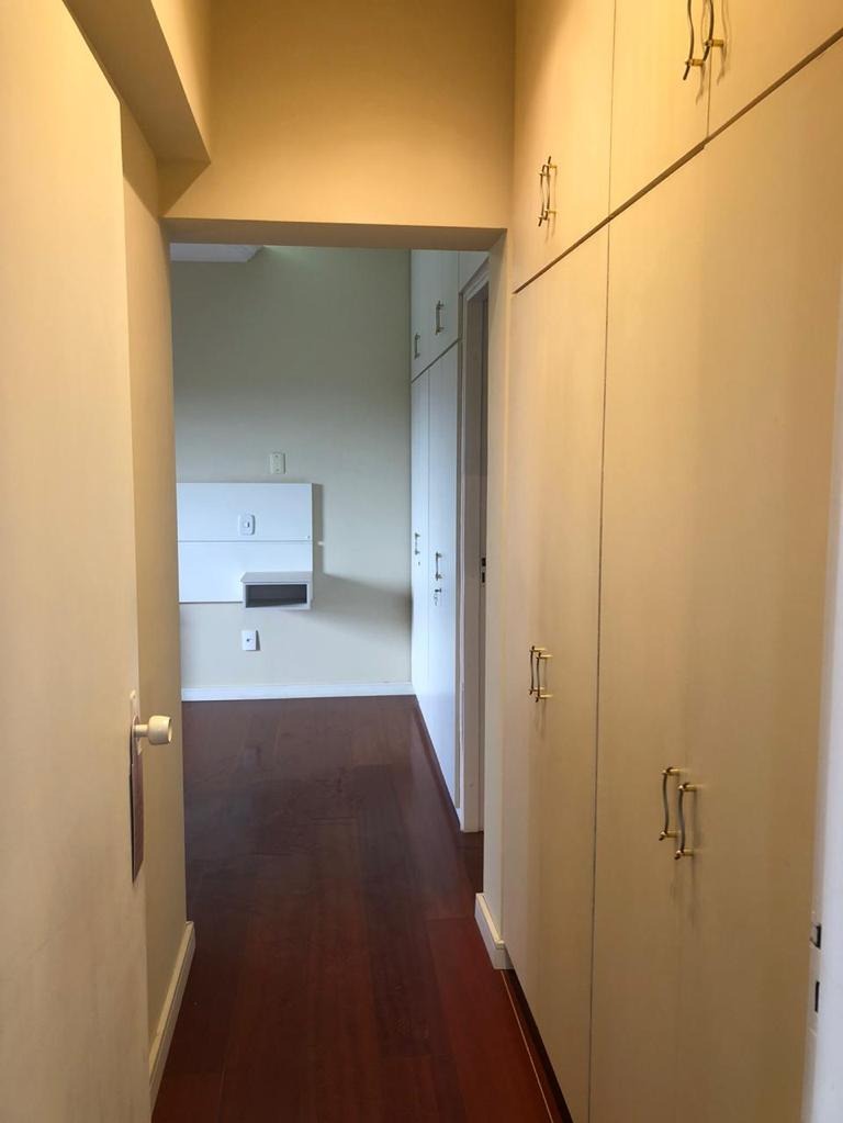 Apartamento à venda com 3 quartos, 147m² - Foto 12