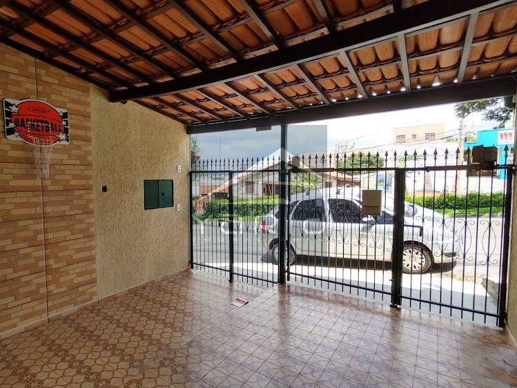 Casa à venda com 3 quartos, 250m² - Foto 37