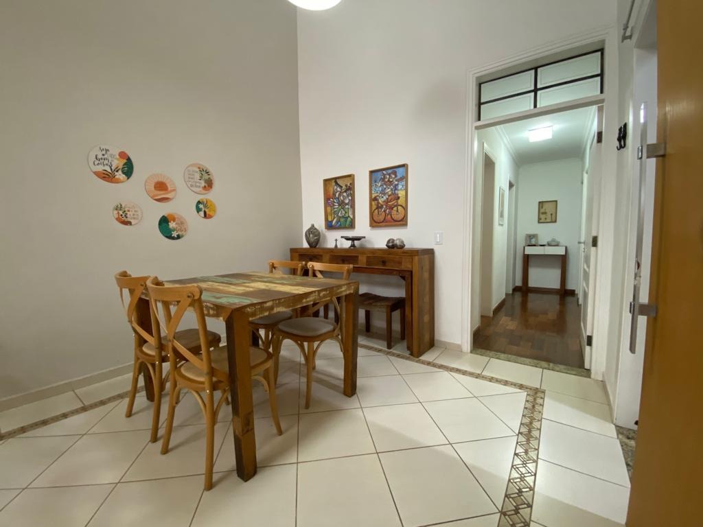 Casa à venda com 3 quartos, 228m² - Foto 6