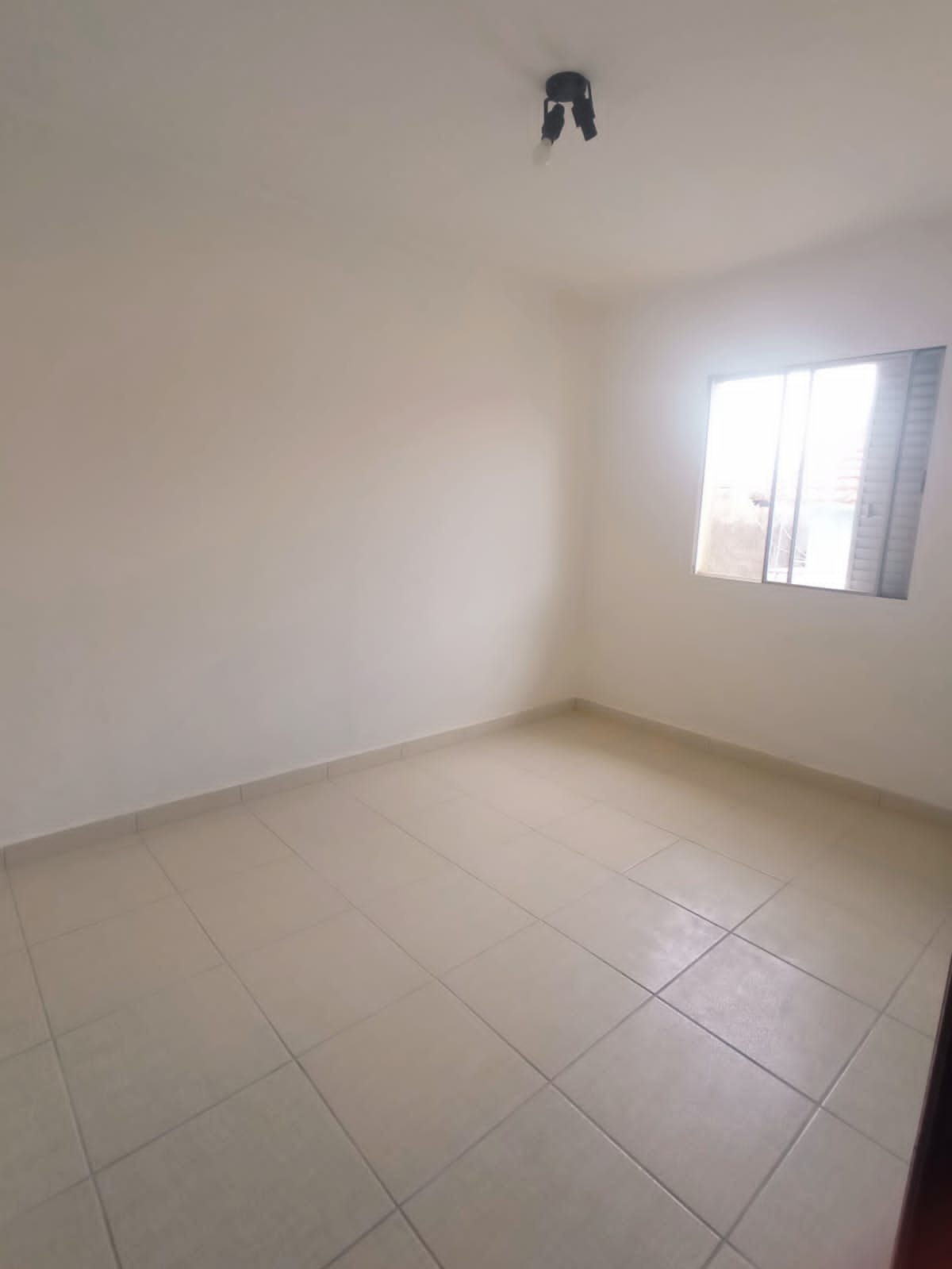 Casa à venda com 2 quartos, 62m² - Foto 10