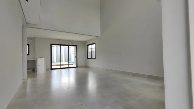 Casa à venda com 3 quartos, 238m² - Foto 4