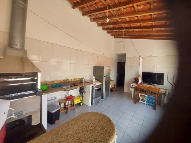 Casa à venda com 2 quartos, 151m² - Foto 11