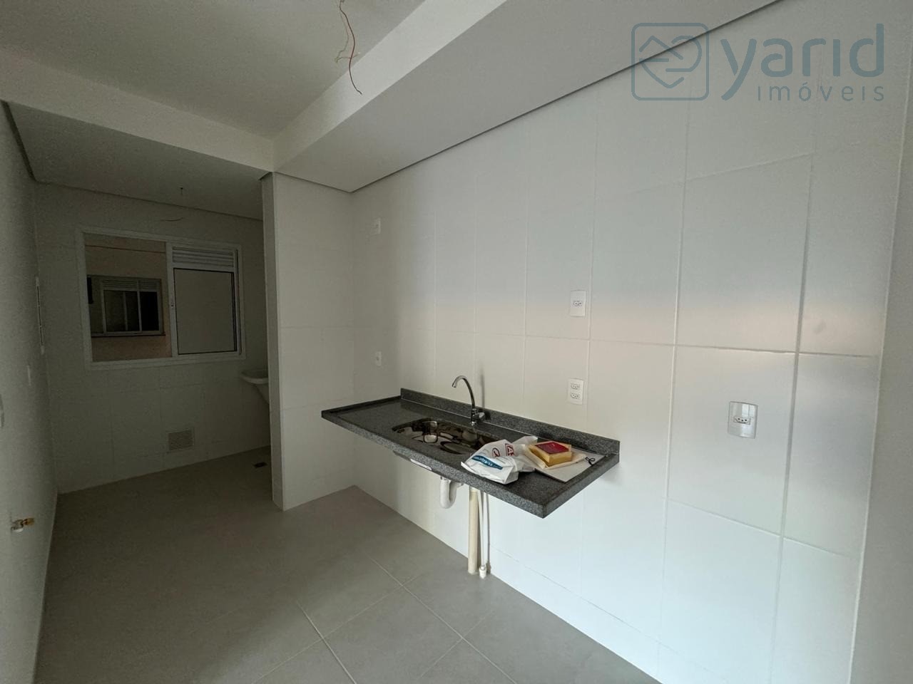 Apartamento à venda com 2 quartos, 64m² - Foto 9