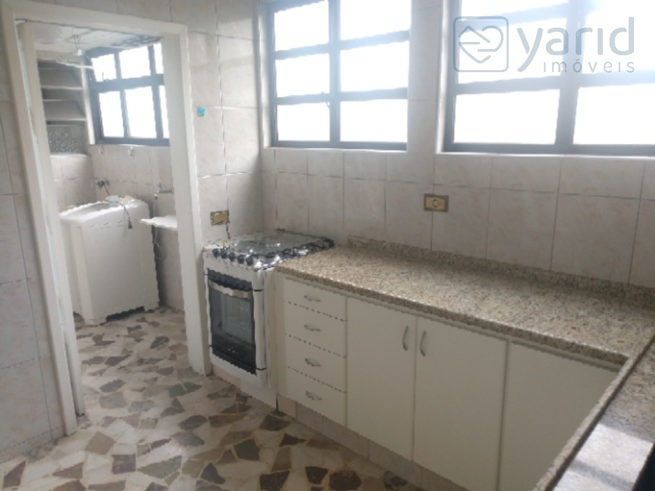 Apartamento para alugar com 3 quartos, 86m² - Foto 5