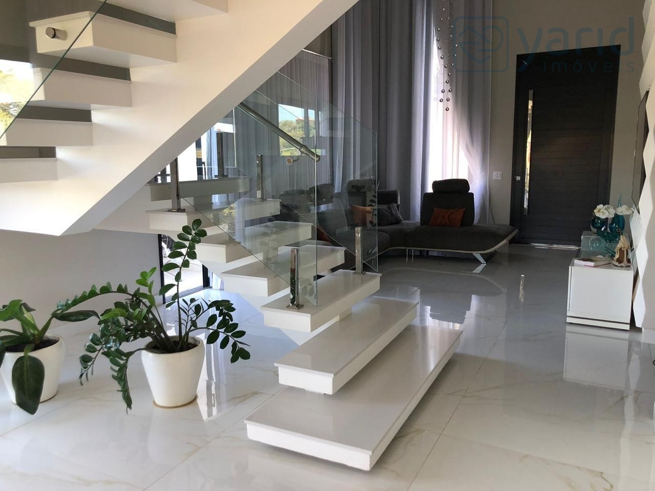 Casa à venda com 3 quartos, 220m² - Foto 5