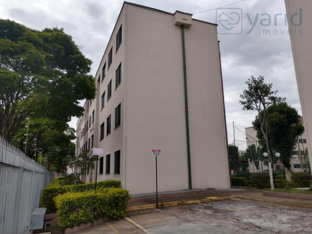 Apartamento para alugar com 3 quartos, 86m² - Foto 1