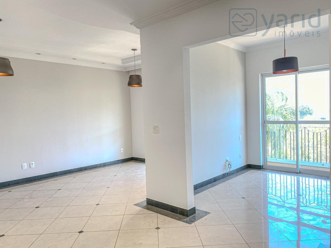 Apartamento à venda com 2 quartos, 117m² - Foto 2