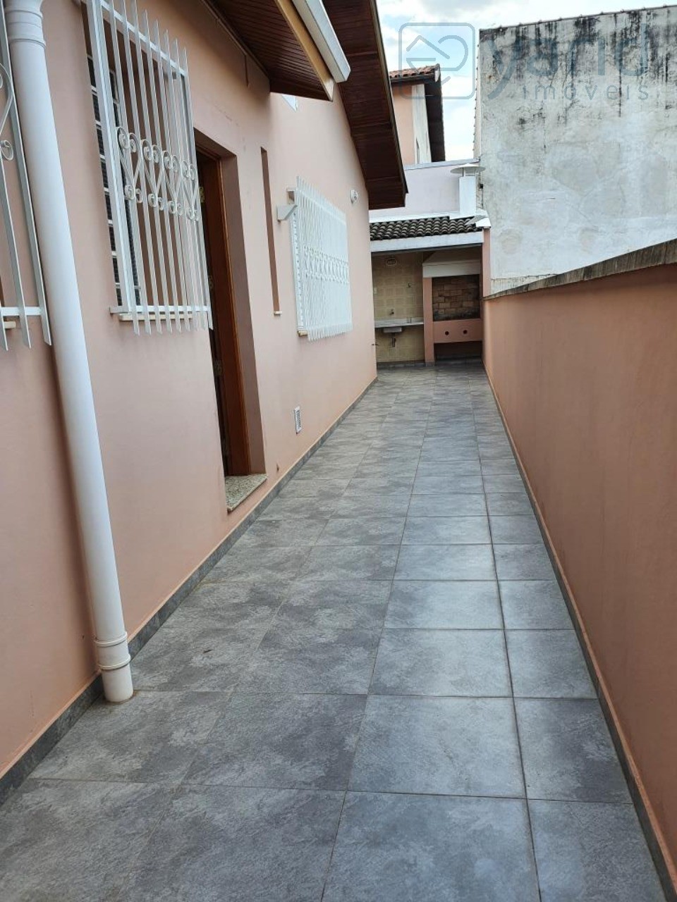 Casa à venda com 3 quartos, 250m² - Foto 12