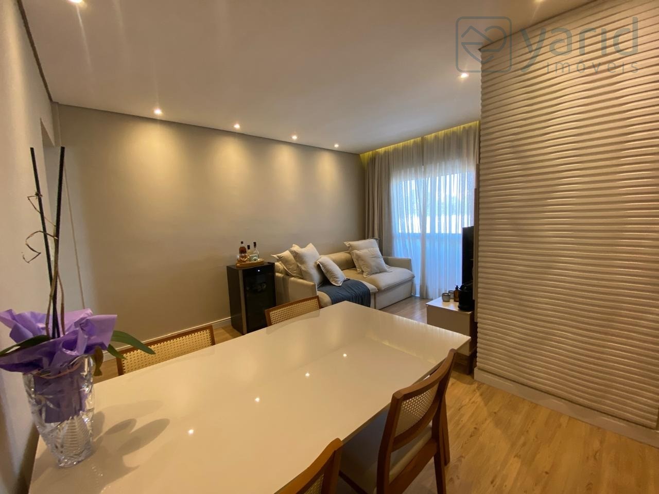 Apartamento para alugar com 3 quartos, 84m² - Foto 3