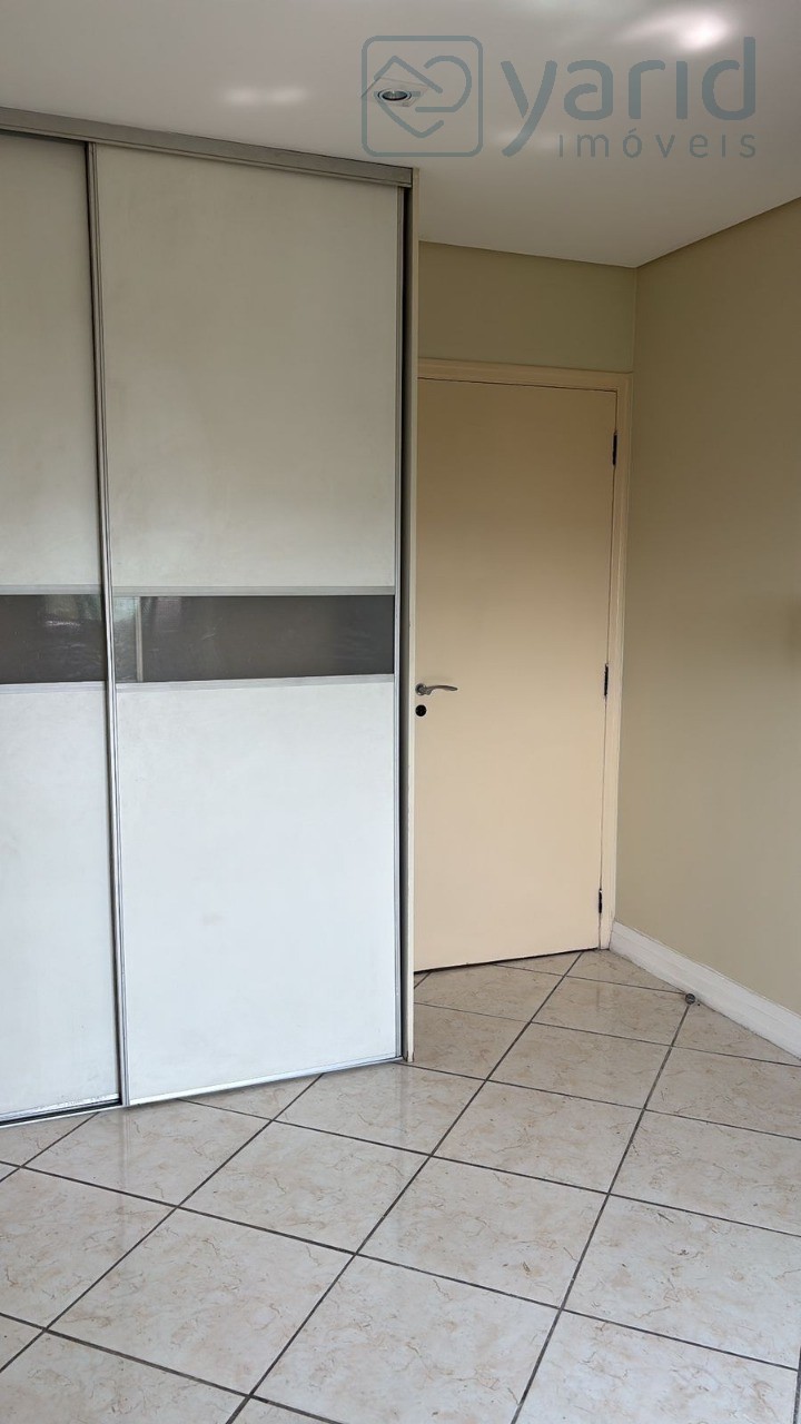 Apartamento à venda com 4 quartos, 197m² - Foto 25