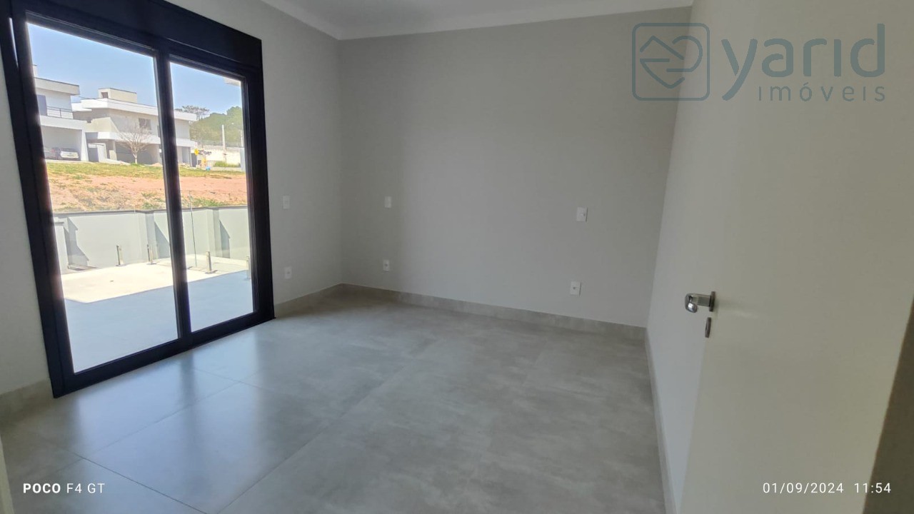 Casa à venda com 3 quartos, 240m² - Foto 5